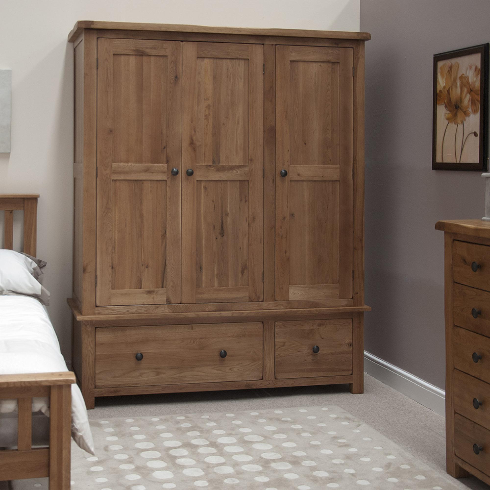 Rustic Oak Wardrobe - 3 Door - 2 Drawer - Oak