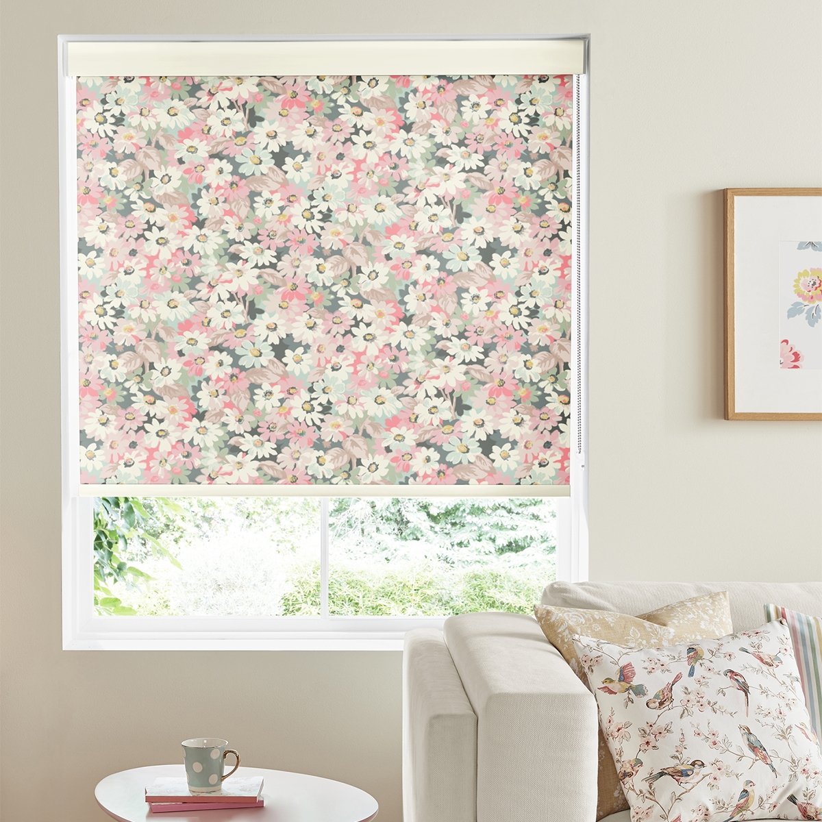 Cath Kidston Roller Blind - Painted Daisy Multi