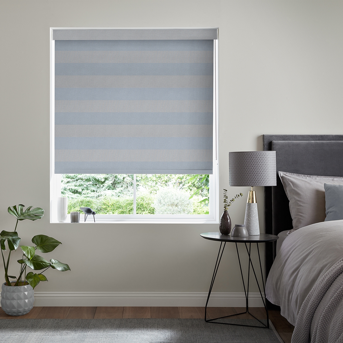Linden Roller Blind - Shadow