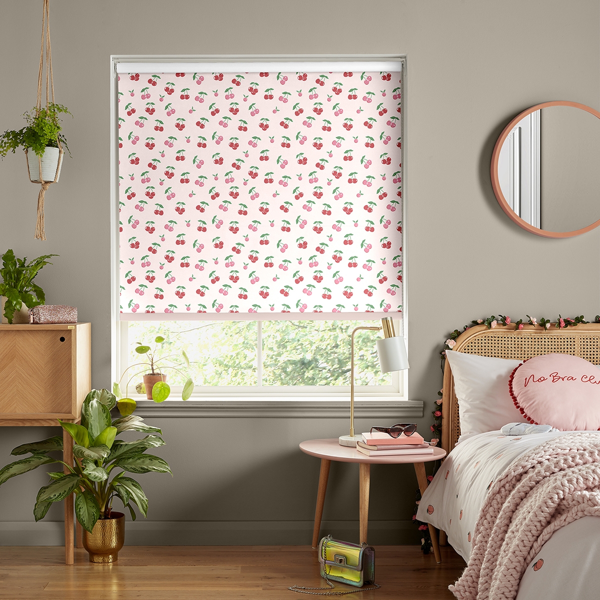 Skinny Dip Roller Blind - Cherrys Pink