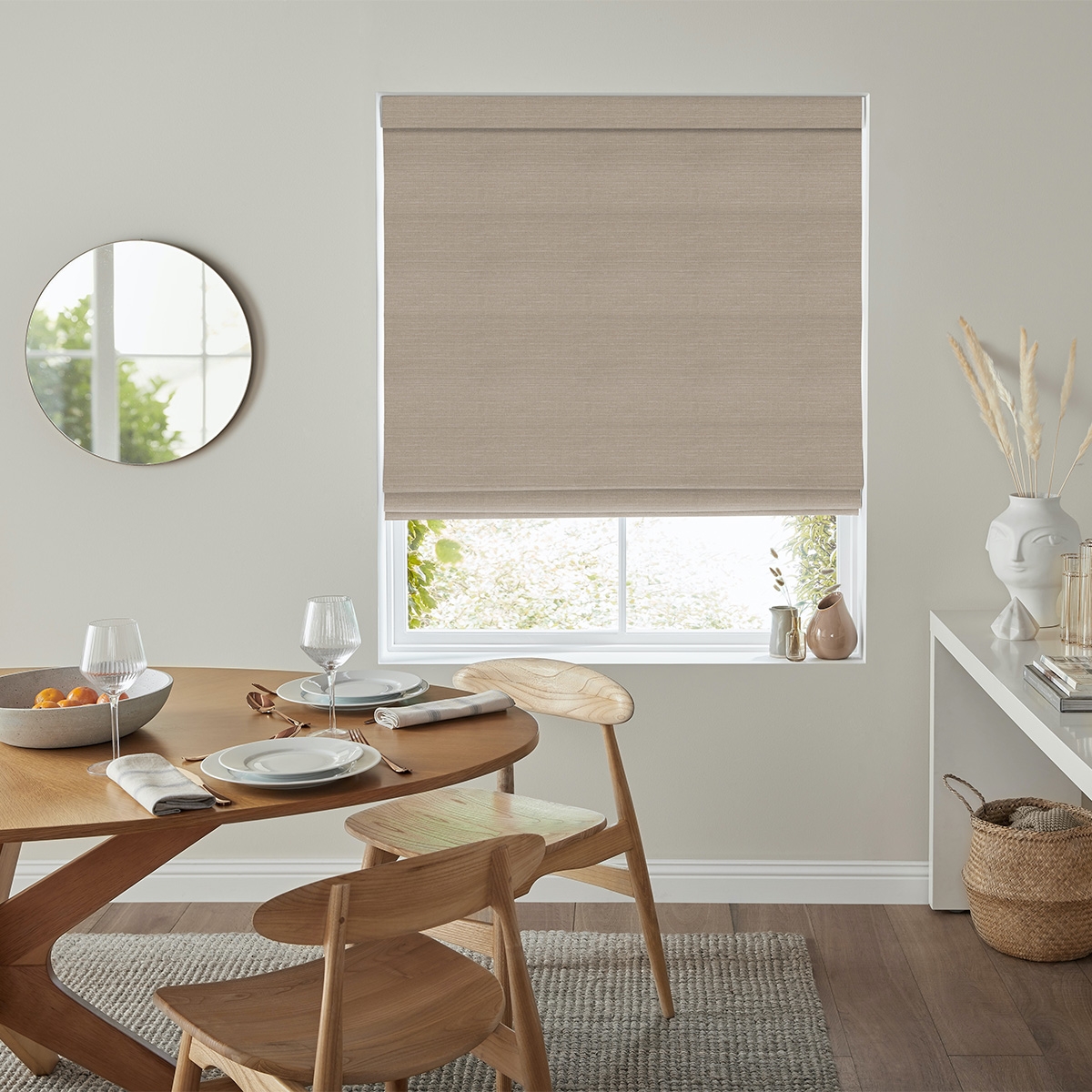 Tyson Roman Blind - Praline