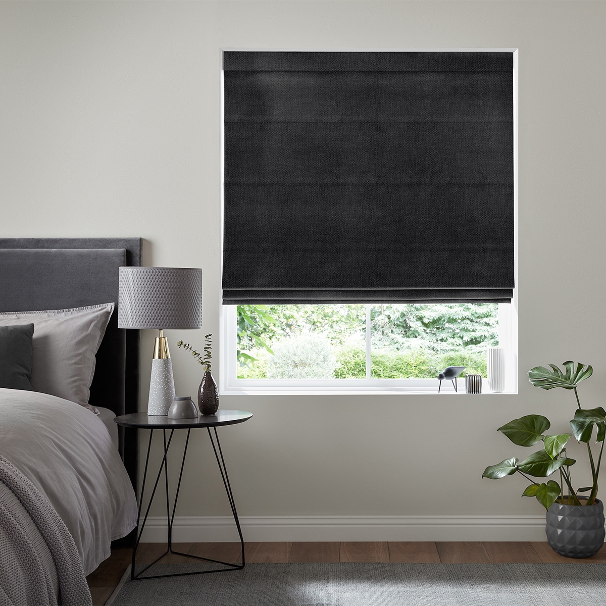 Virgil Roman Blind - Ebony