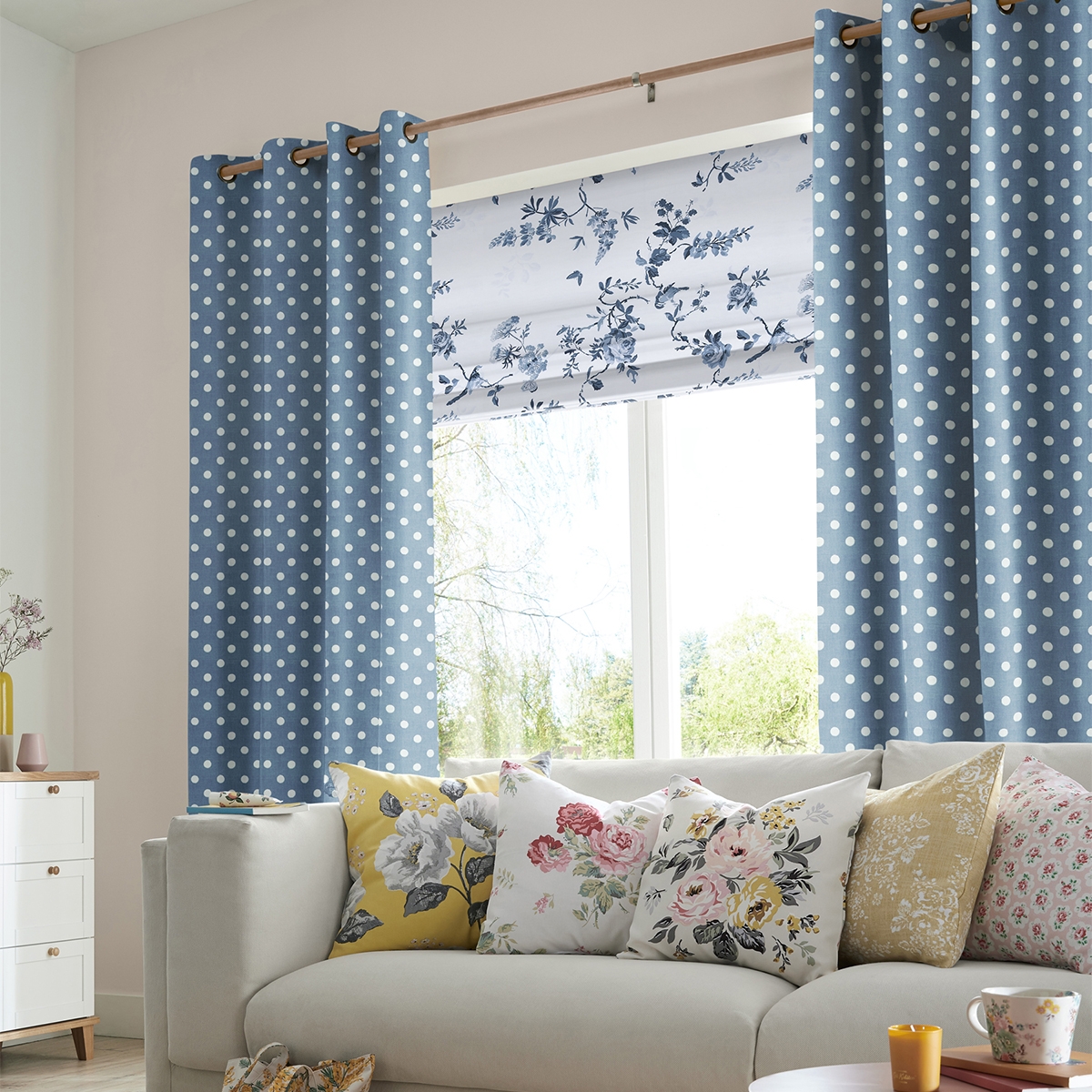Cath Kidston Curtain - Button Spot Blue