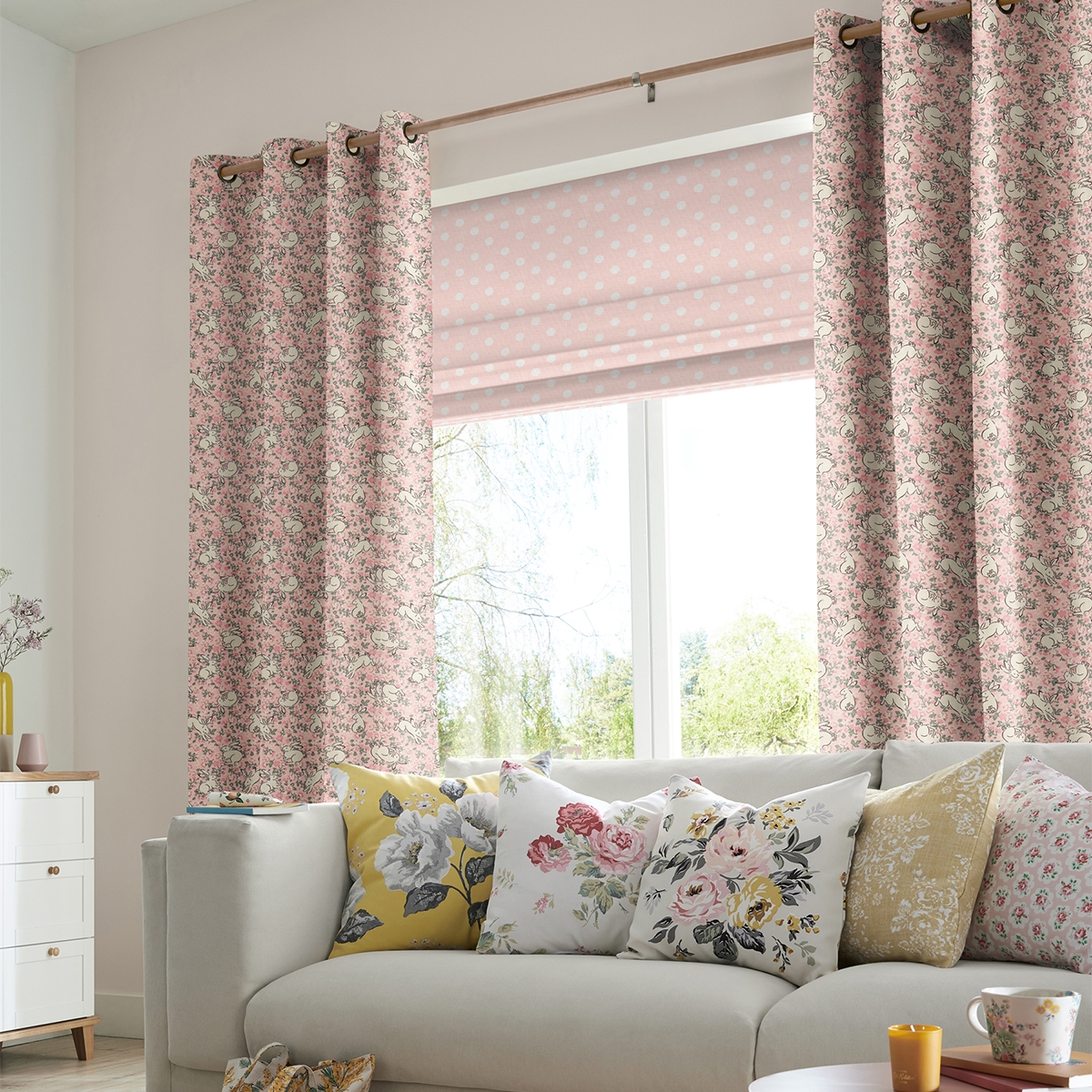 Cath Kidston Curtain - Jumping Bunnies Blush