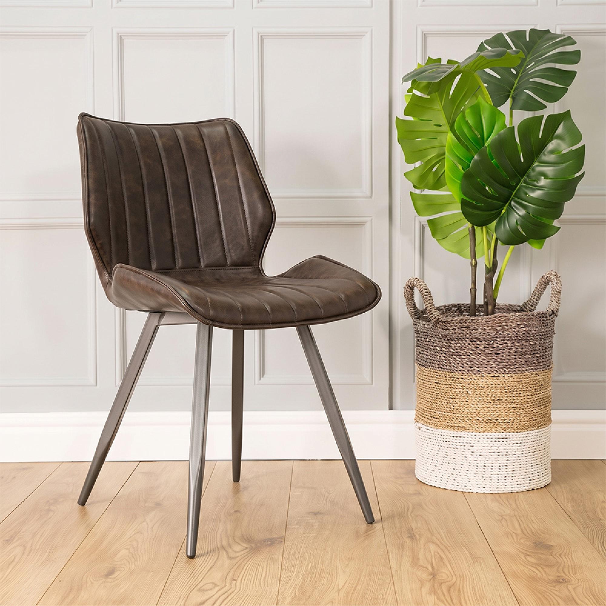 Norwich Dining Chairs - Set of 2 - Vintage Leather - Chestnut