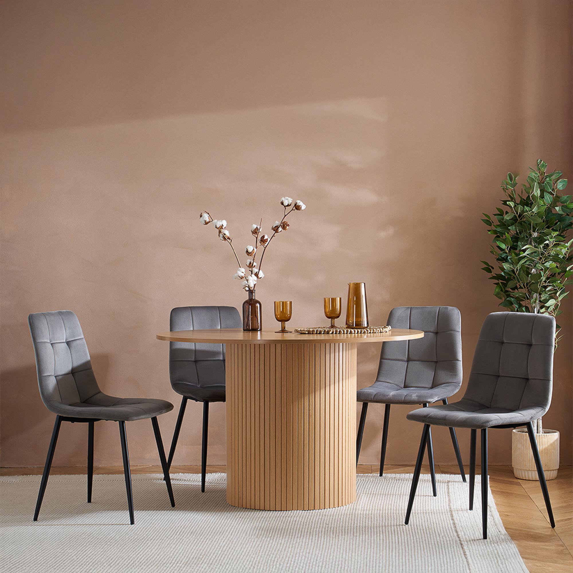 Axel Round Dining Set - 4 Seater - 120cm - with 4 Chairs - Oak Fluted