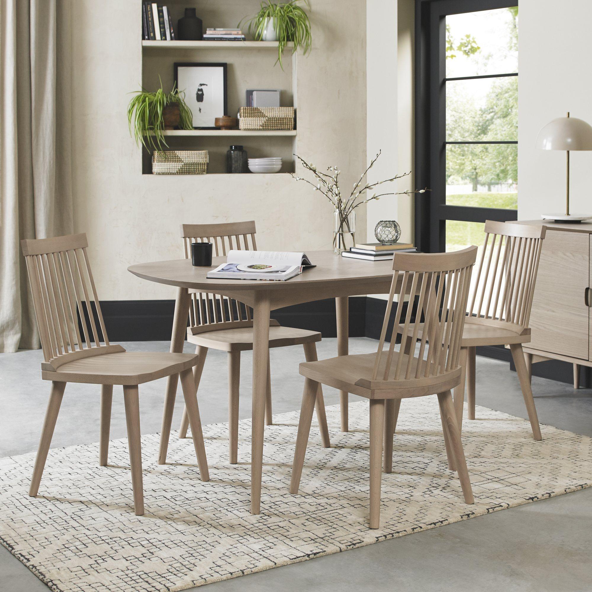 Dansk Scandi Oak Dining Table Set - Ilva Scandi Oak Spindle Chairs