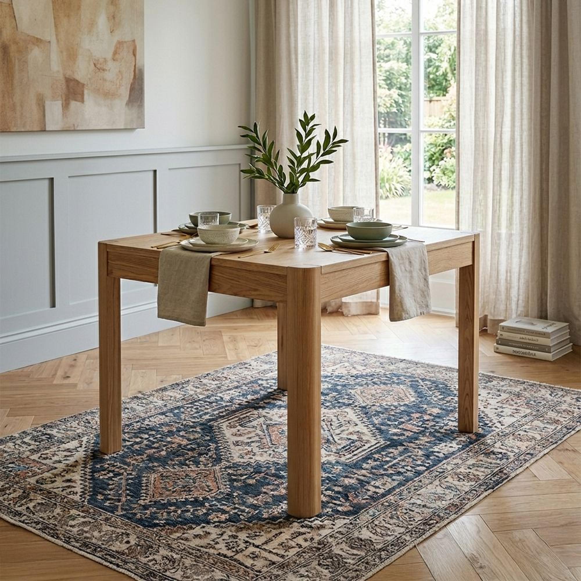 Saylor Extending Dining Table - 2-4 Seater - 90cm-130cm - Square - Oak