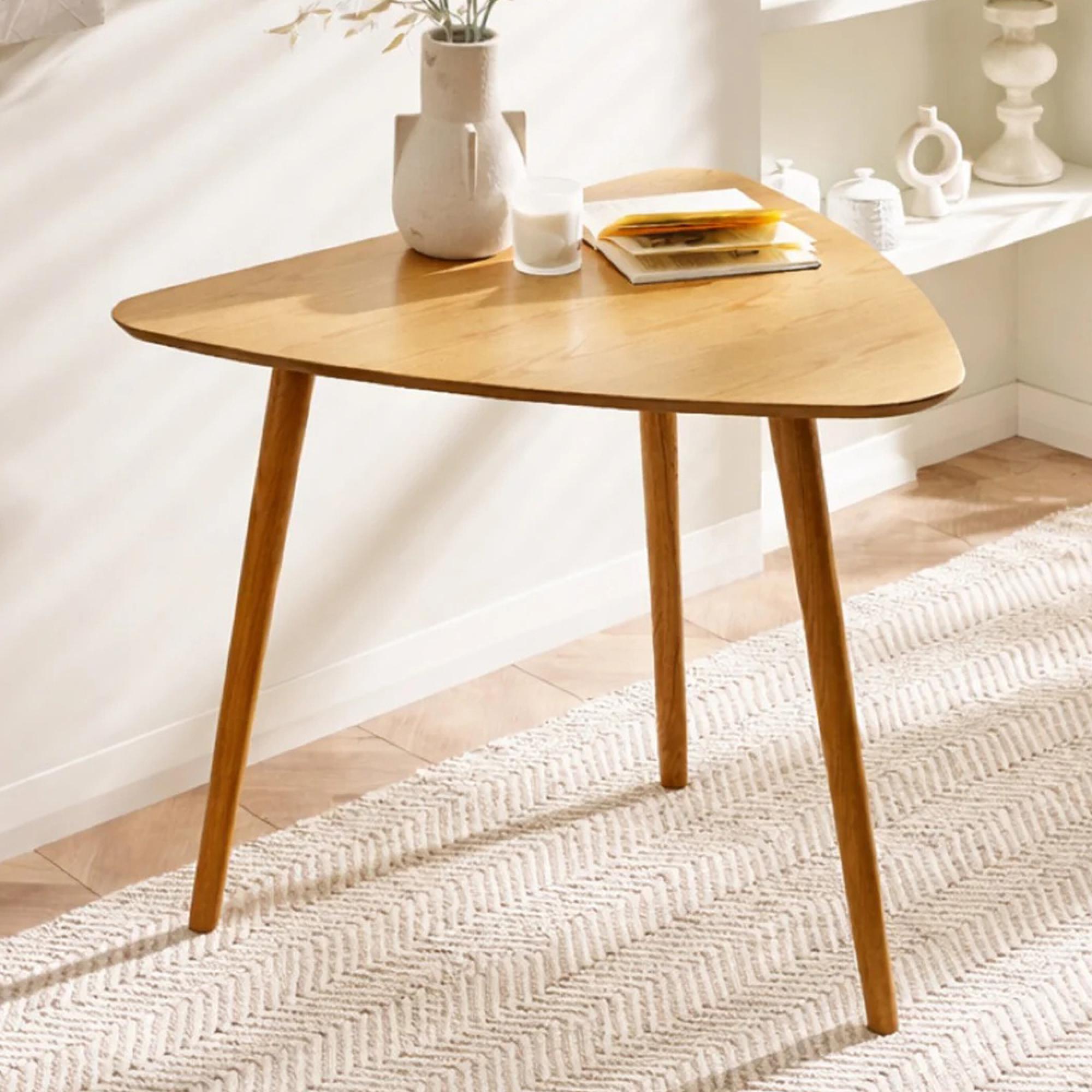 Athena Dining Table - 90.5cm - 3 Seater - Triangle - Natural - Oak
