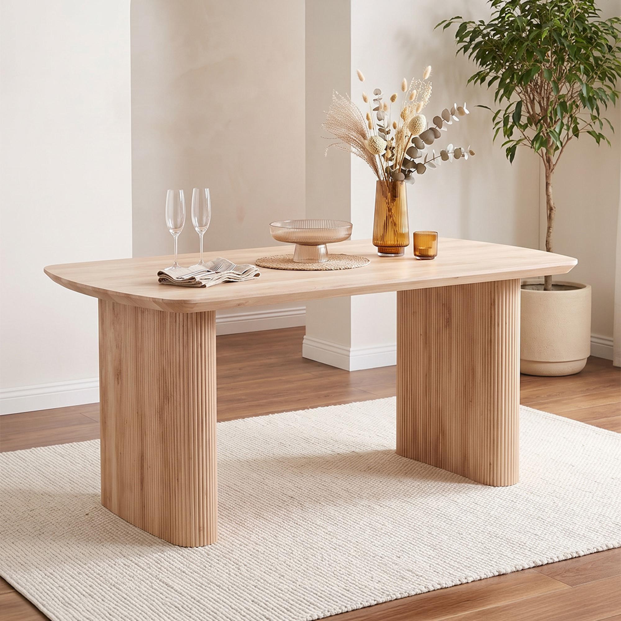 Bern Fluted Dining Table - 6 Seater - 160cm - Oak - Pedestal Base