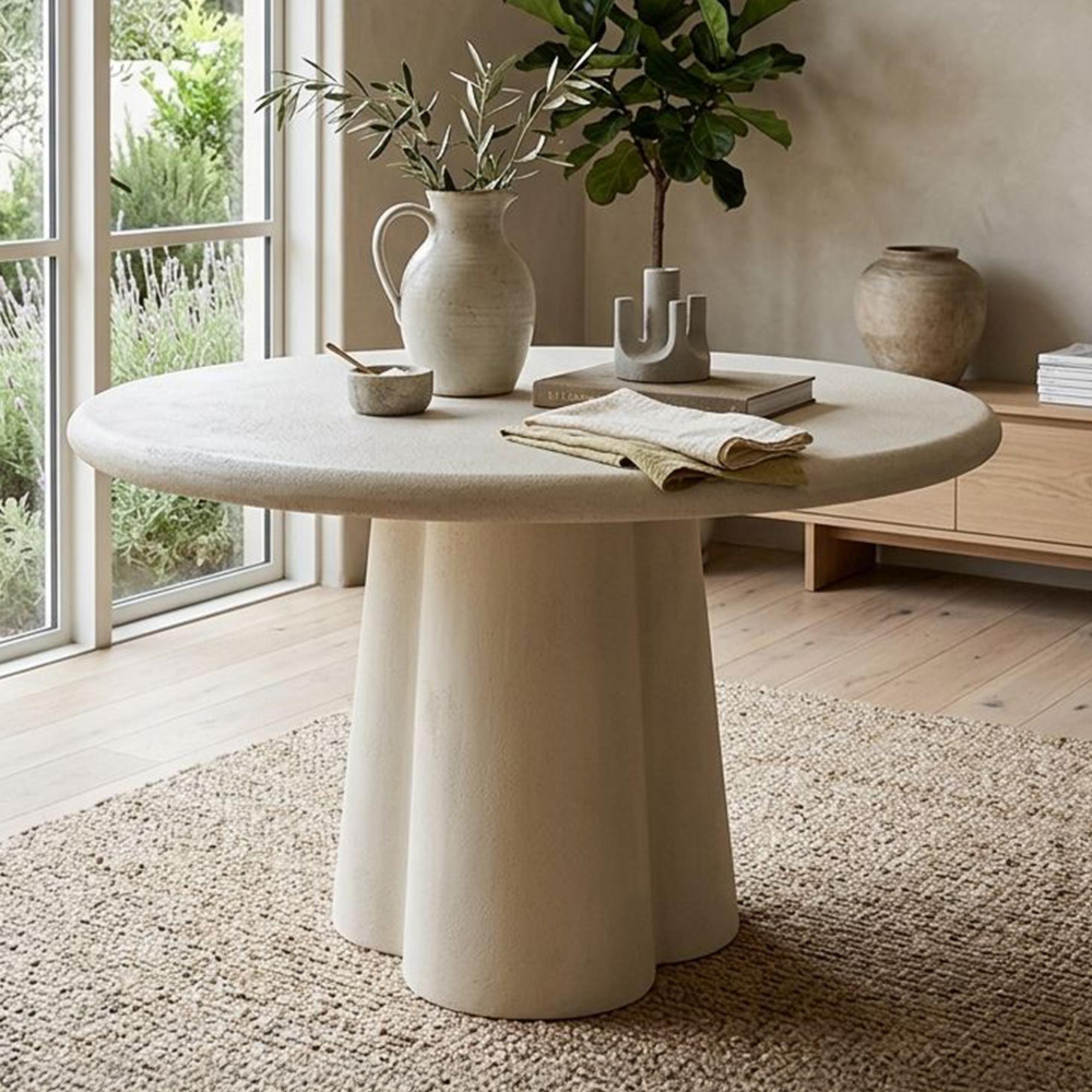 Brix Clubs Dining Table - 130cm - 4 Seater - Round - Pedestal - Sandy - Concrete