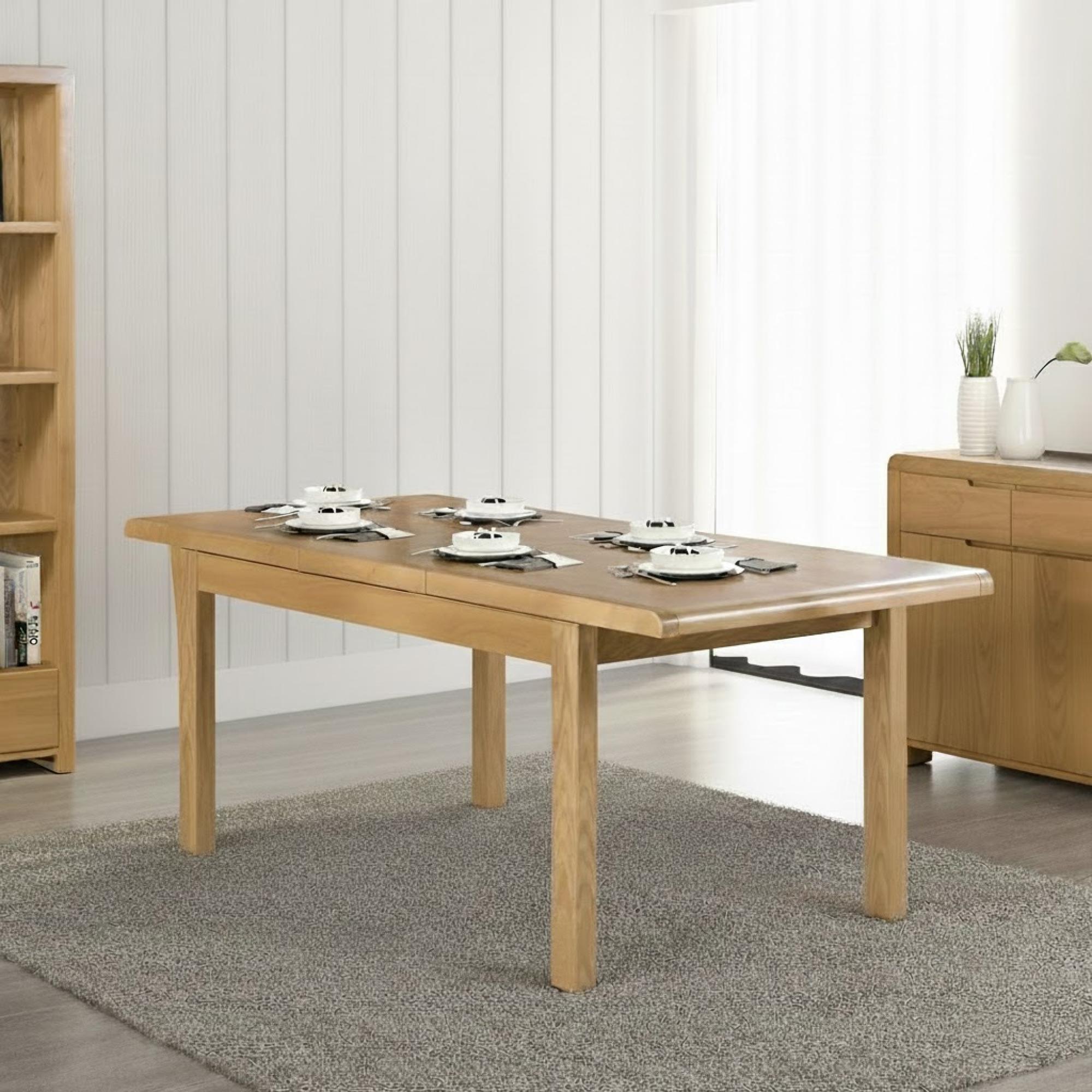 Curve Extending Dining Table - 6-8 Seater - 150cm-200cm - Oak
