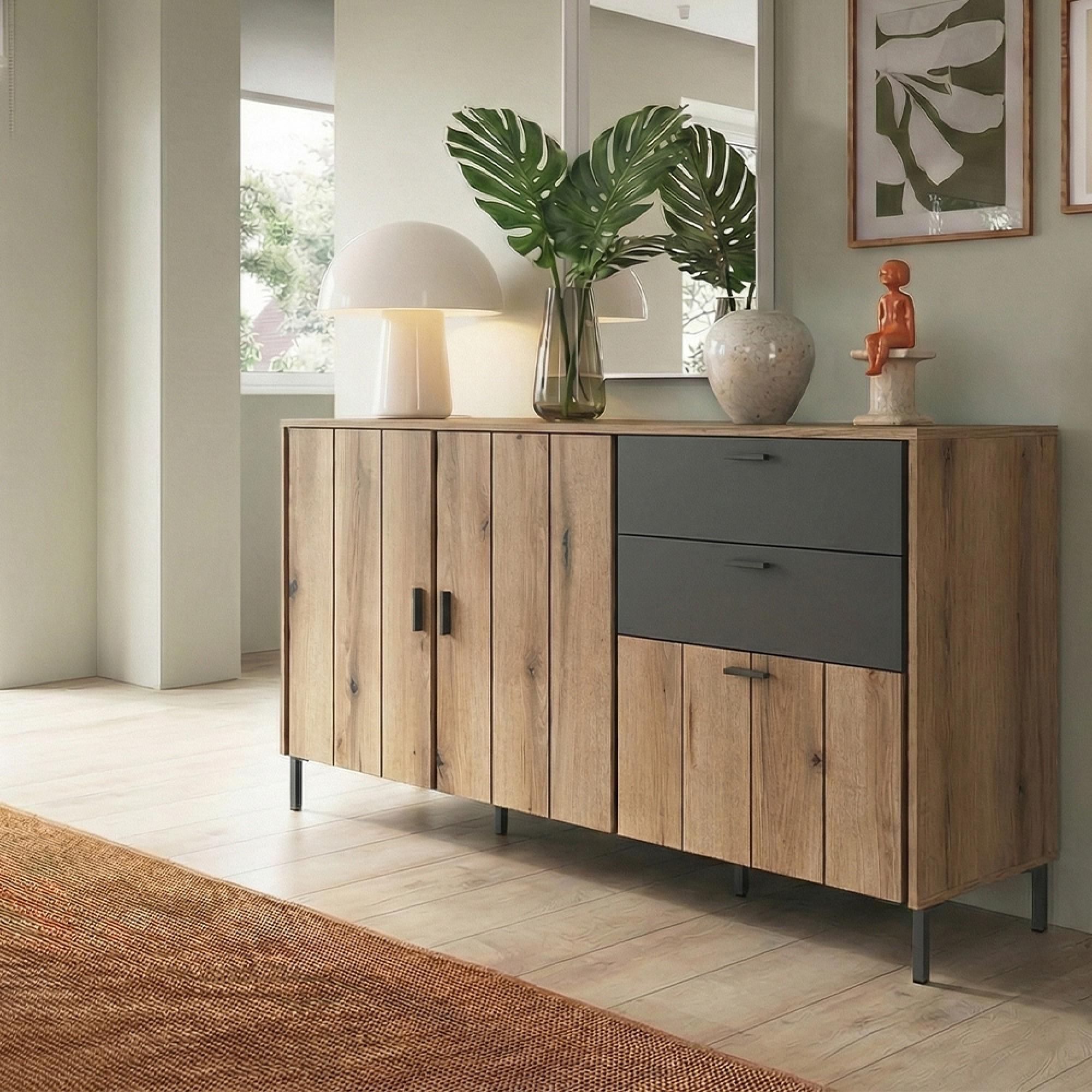 Arundel Sideboard - 2 Door - 2 Drawer - Medium - Oak