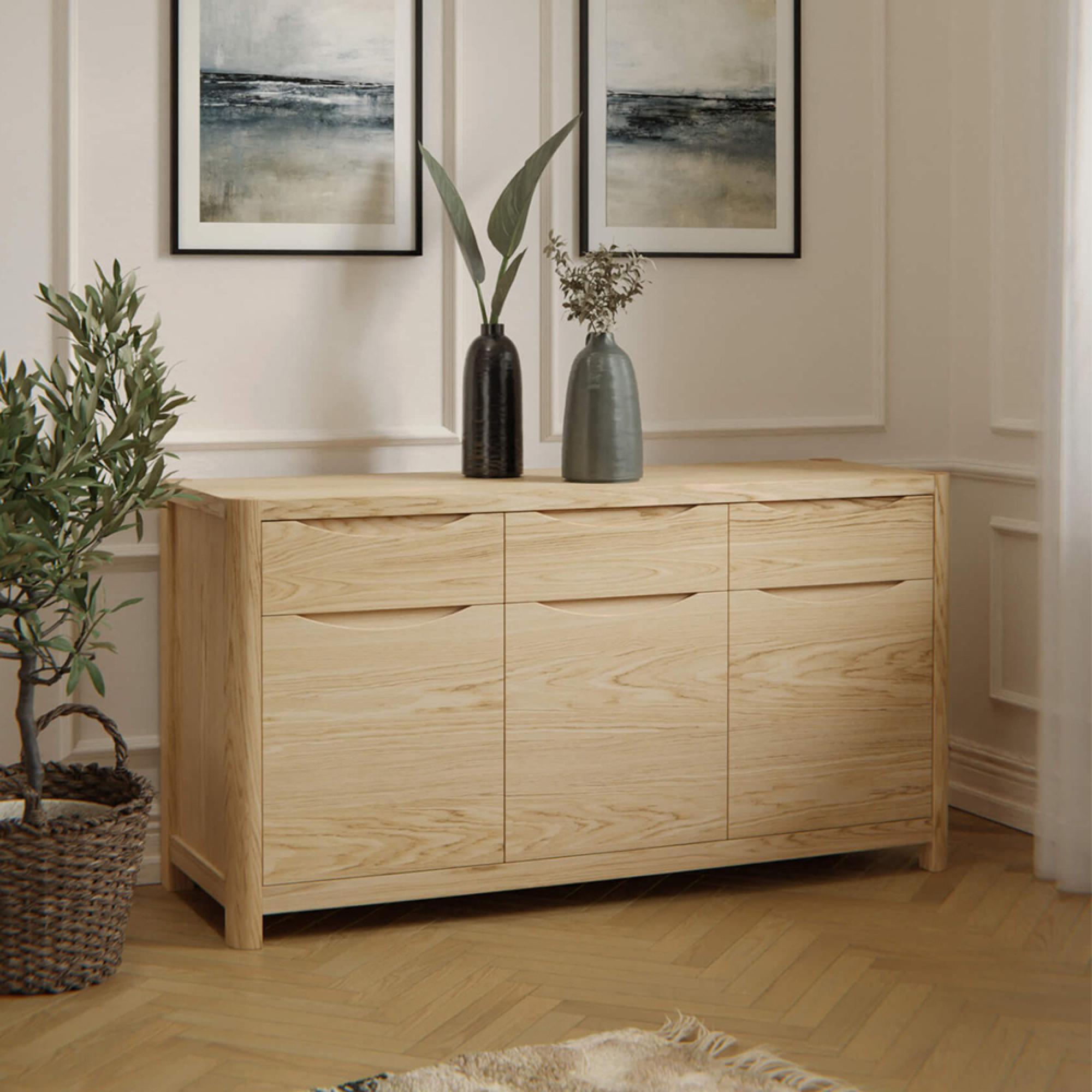 Saylor Sideboard - 3 Door 3 Drawer - Oak