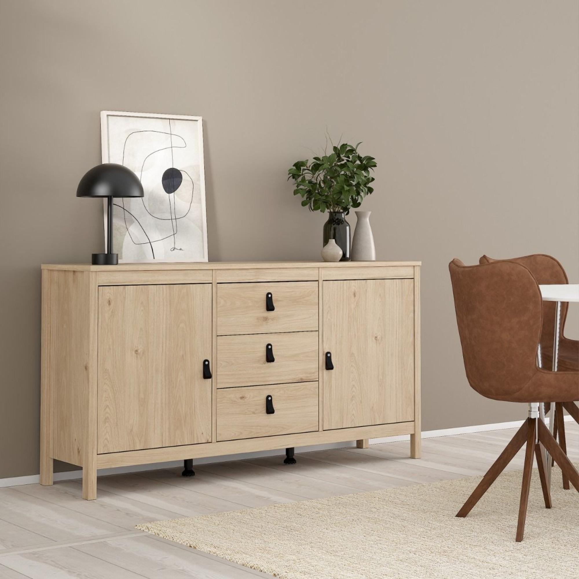 Barcelona Sideboard - 2 Door - 3 Drawer - Medium - Jackson Hickory Oak