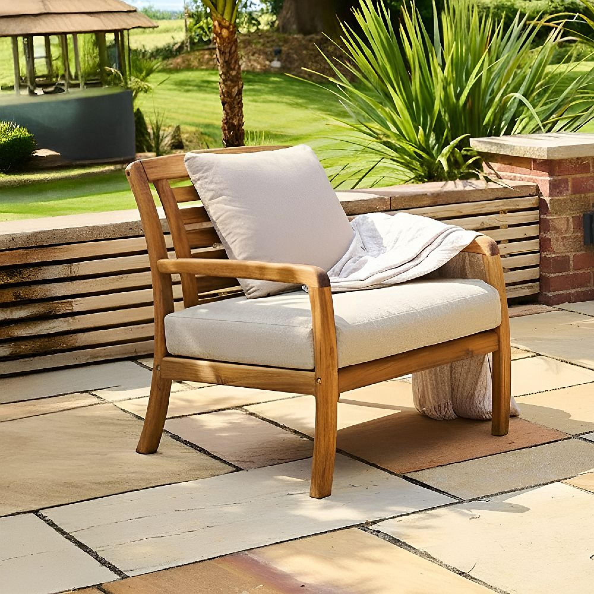 Cotswold Garden Lounge Armchair - Acacia Wood