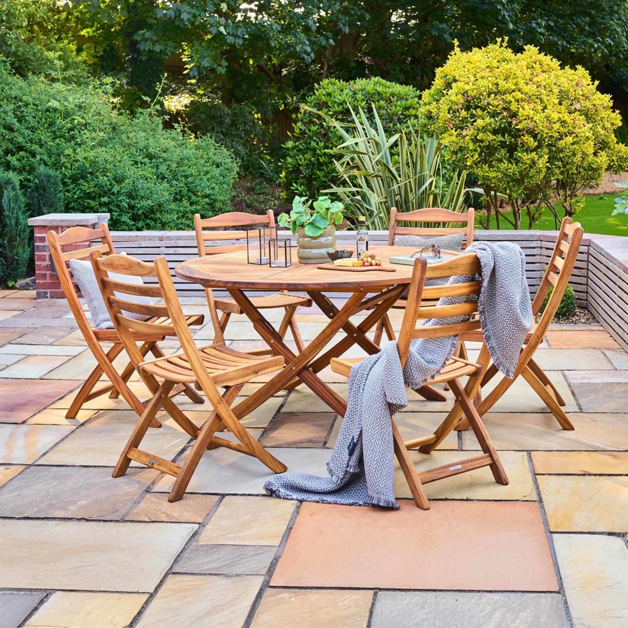 Redcliffe Garden Round Dining Set - 6 Seater - 140cm - Folding - Acacia Wood - 6 Folding Carver Dining Chair