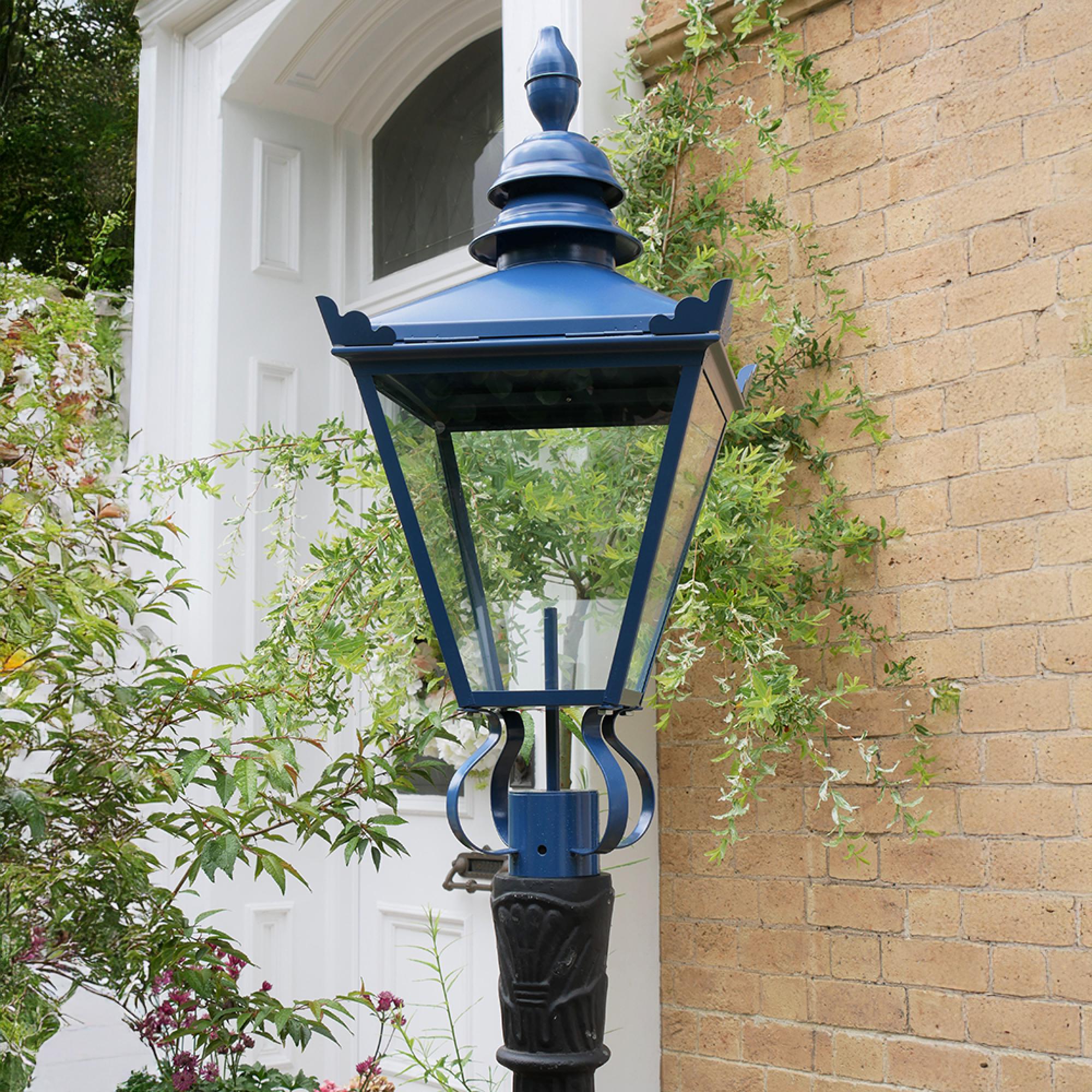 Garden Lamp - Blue Metal