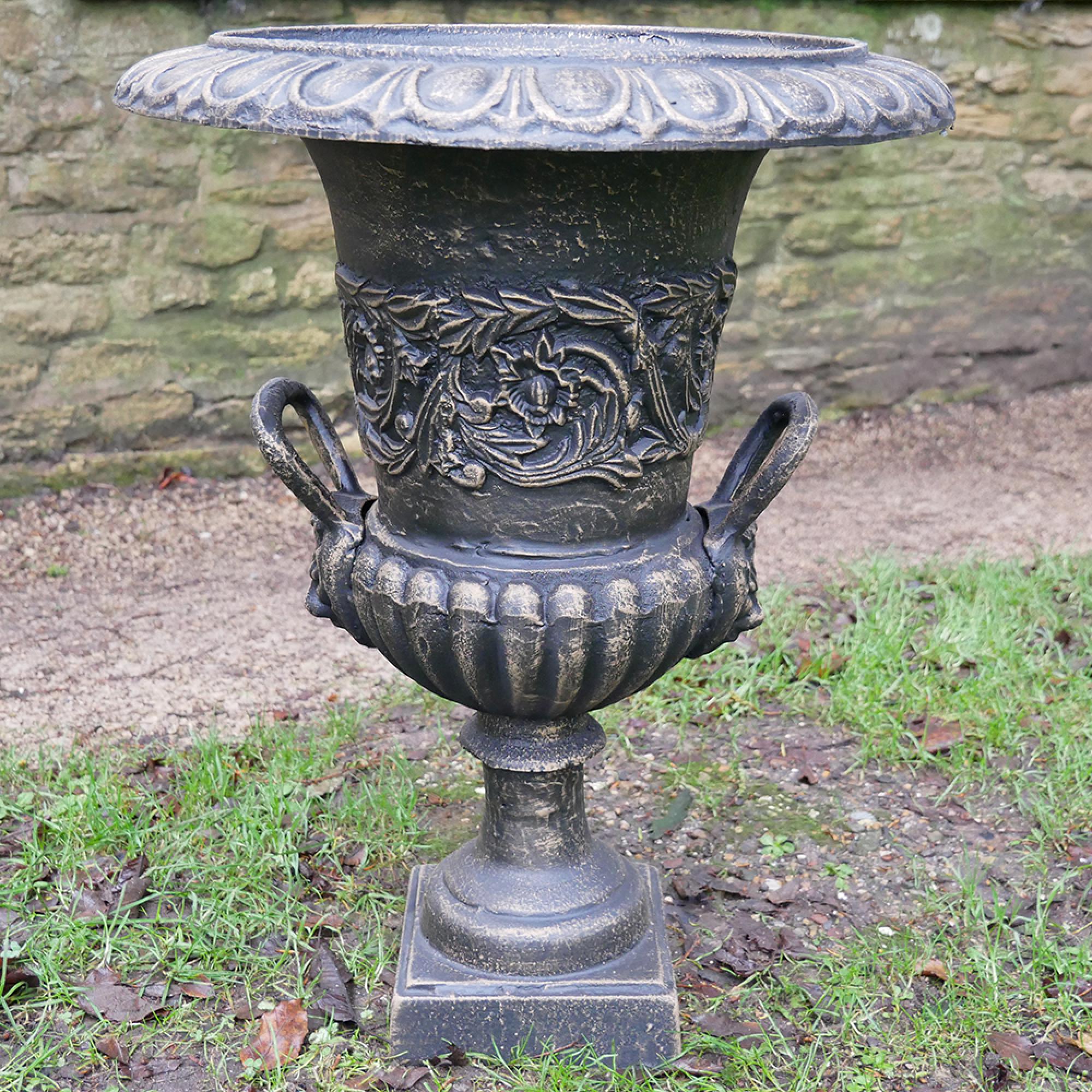 Garden Urn - Bronze - Metal