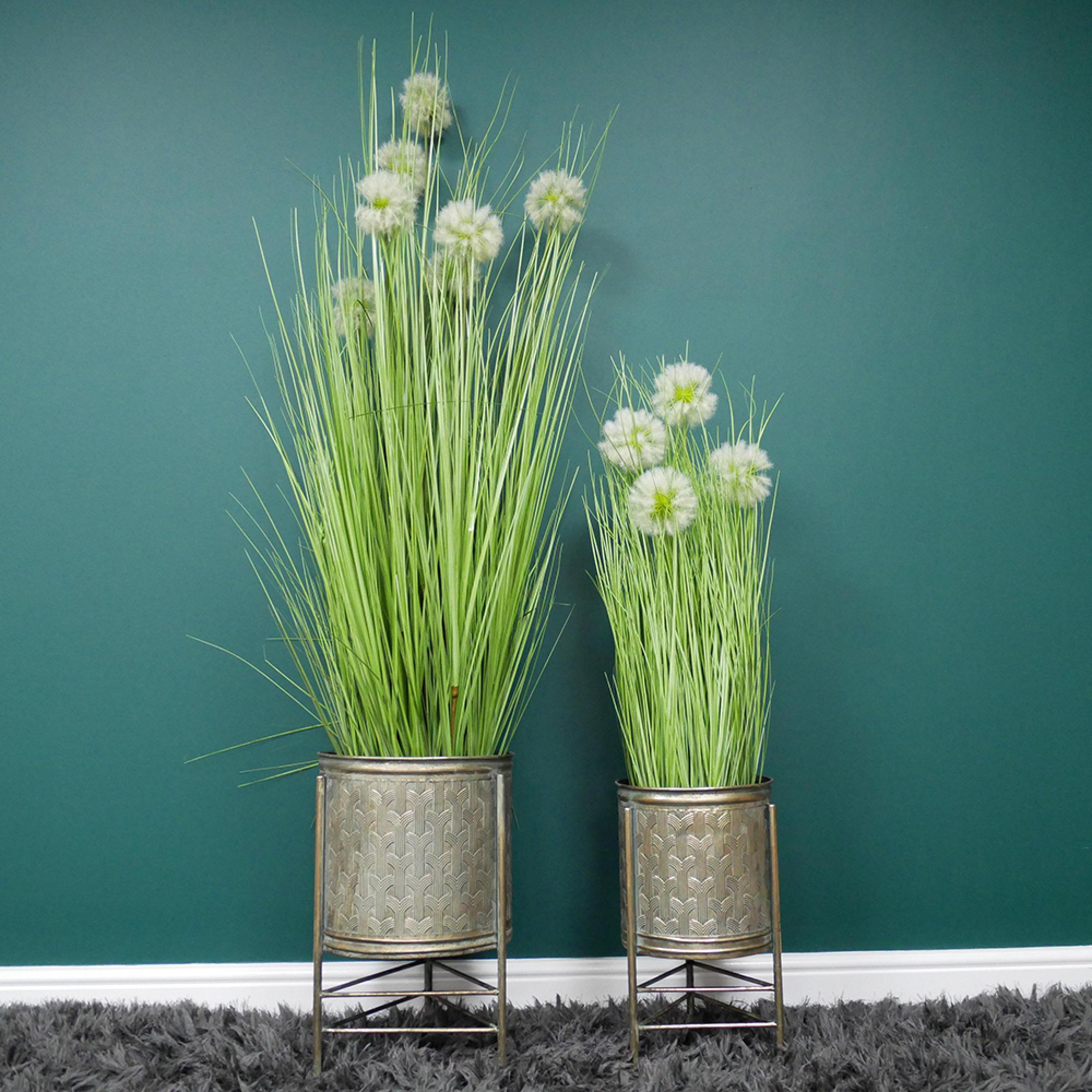 Small Metal Planters Stand - Set of 2