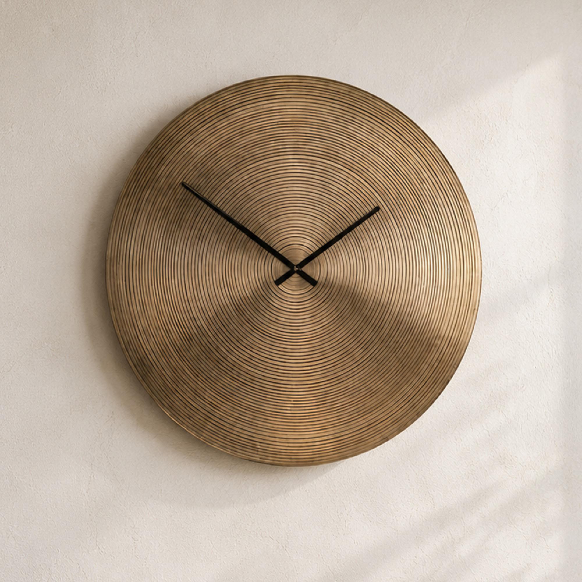Aden Wall Clock - Round - Gold - Metal
