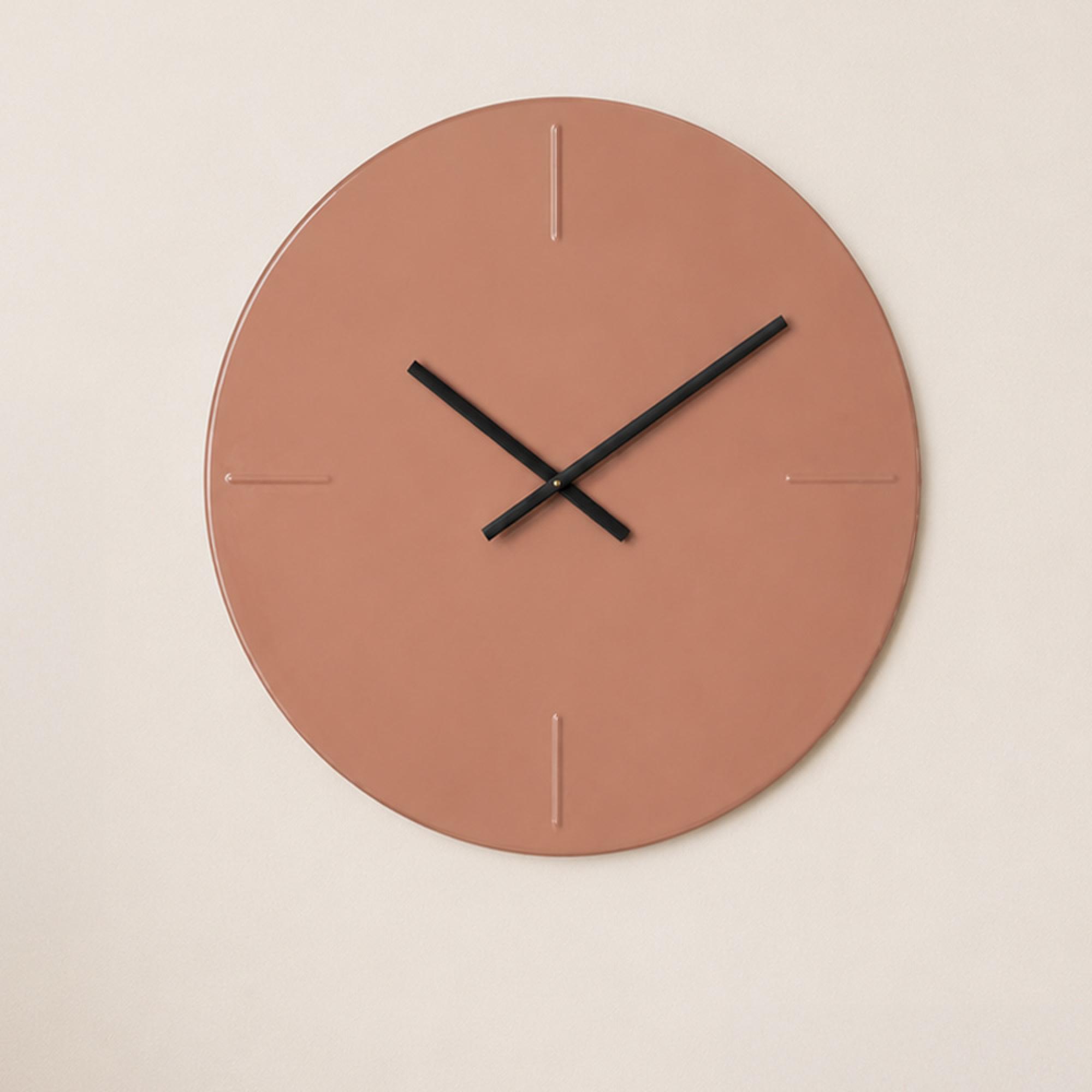 Elles Wall Clock - Round - Mocha Mousse - Metal