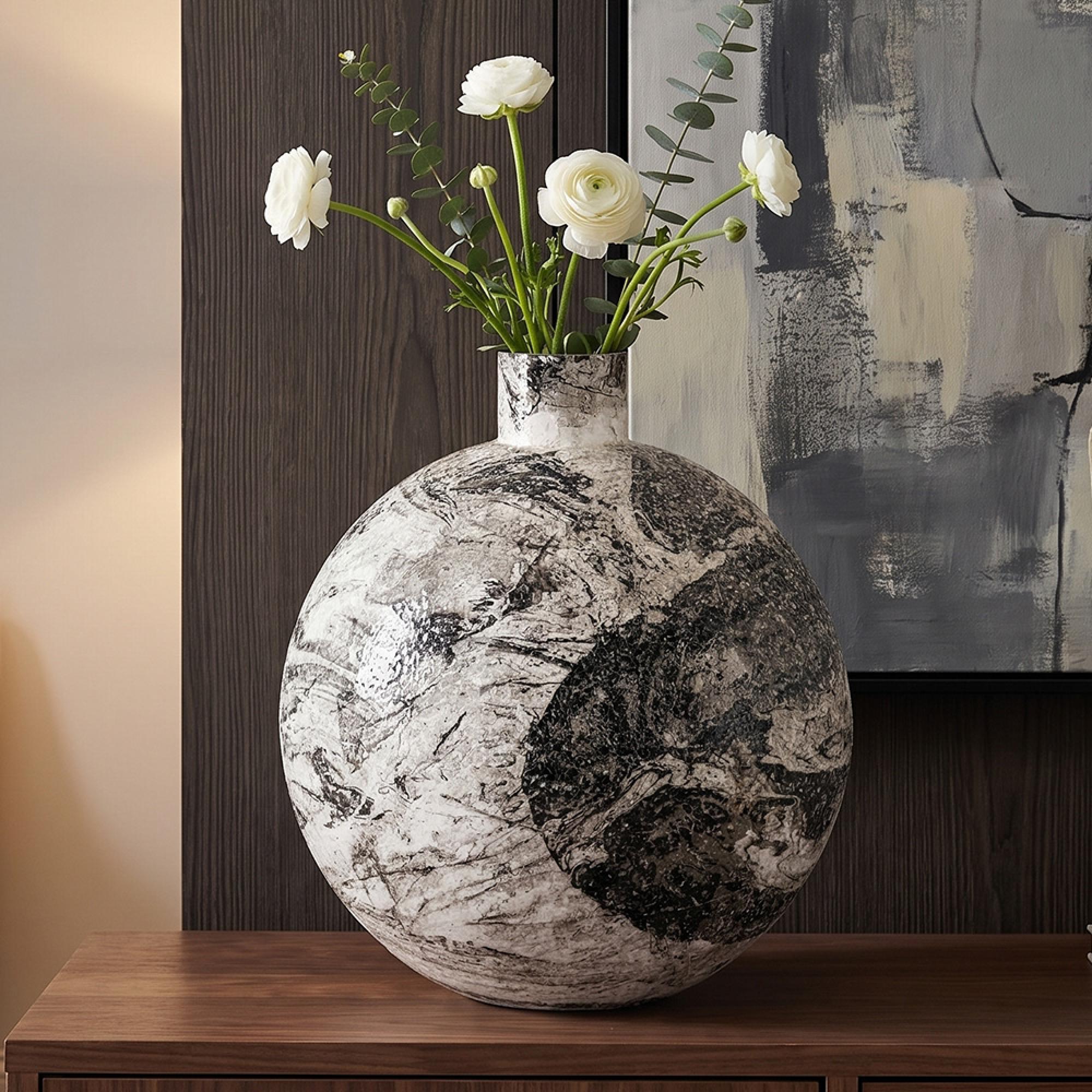 Delisha Vase - Round - Black and White - Metal