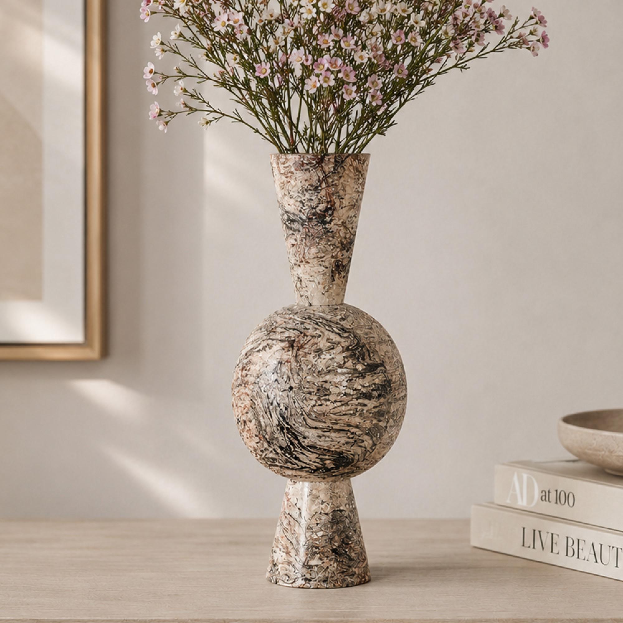 Moisa Vase - Beige - Metal