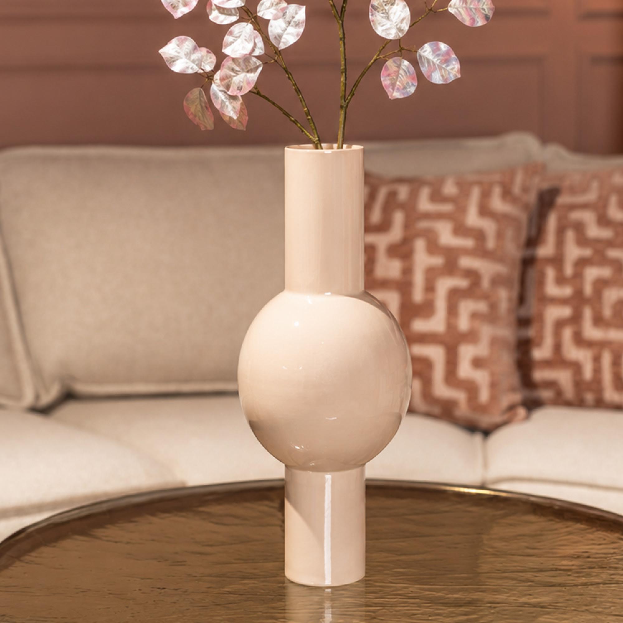 Novee Vase - Tapioca - Metal