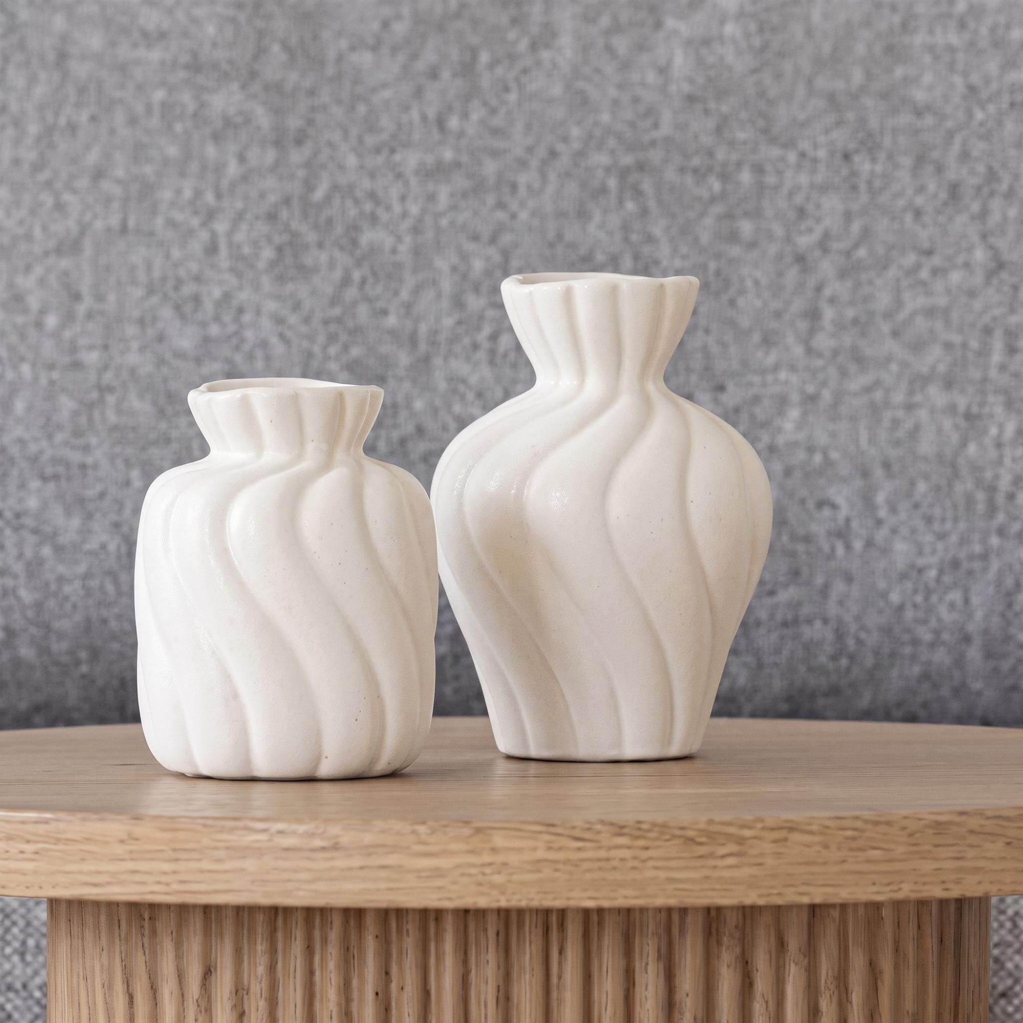Ceramic Vase - Set of 2 - White