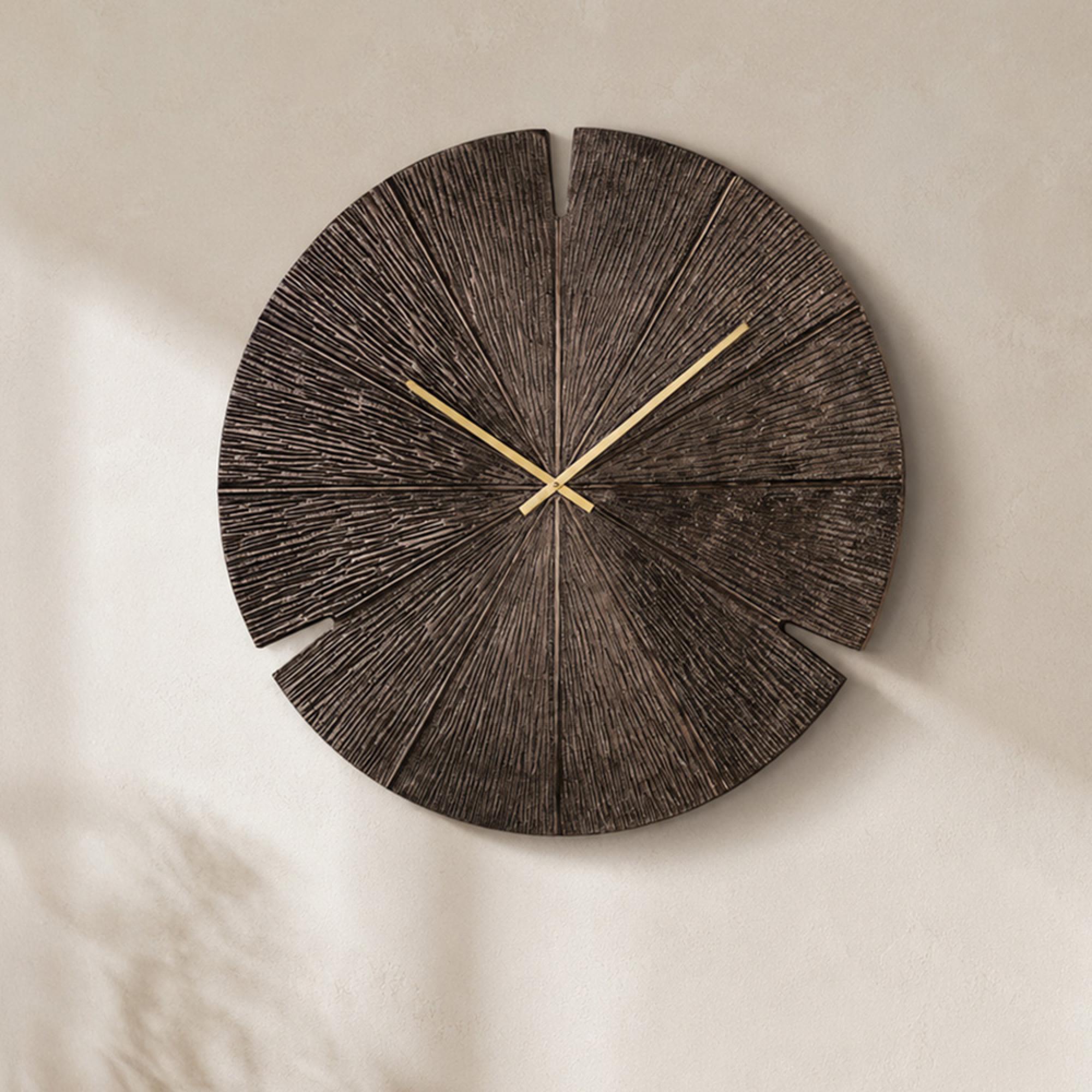 Blaise Wall Clock - Round - Bronze - Aluminium