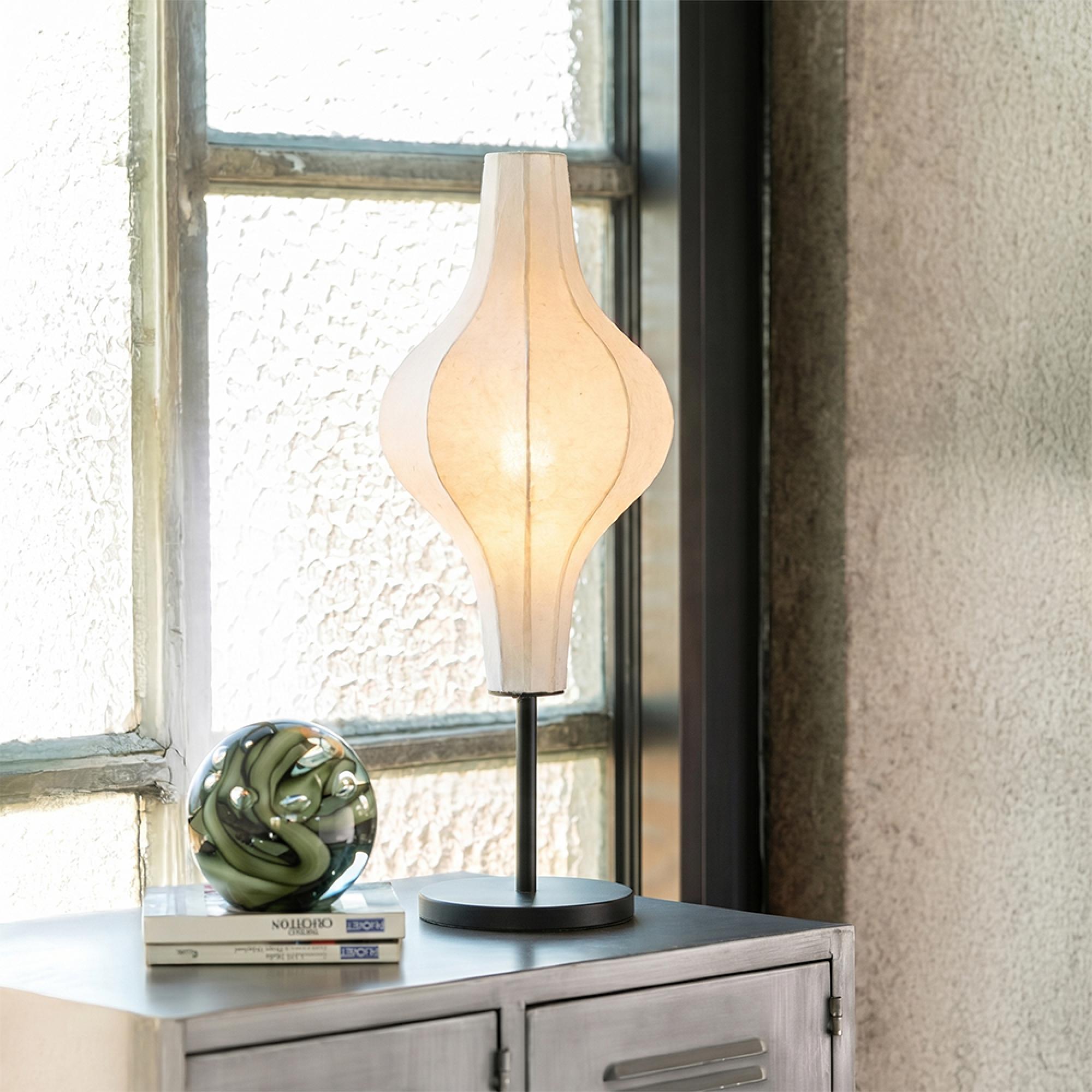 Table Lamp - Natural and Black - Paper