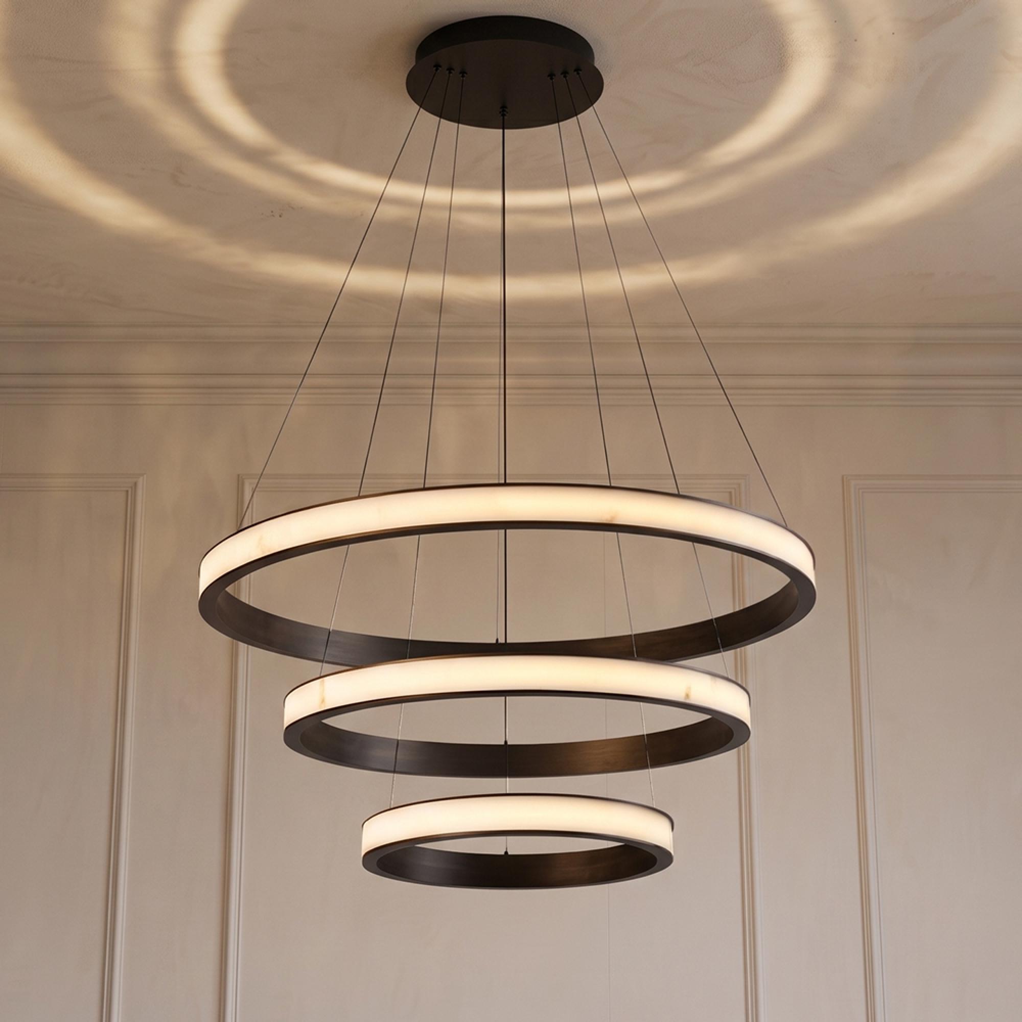 Aurevia Chandelier - Round - Antique Brass - Resin and Metal