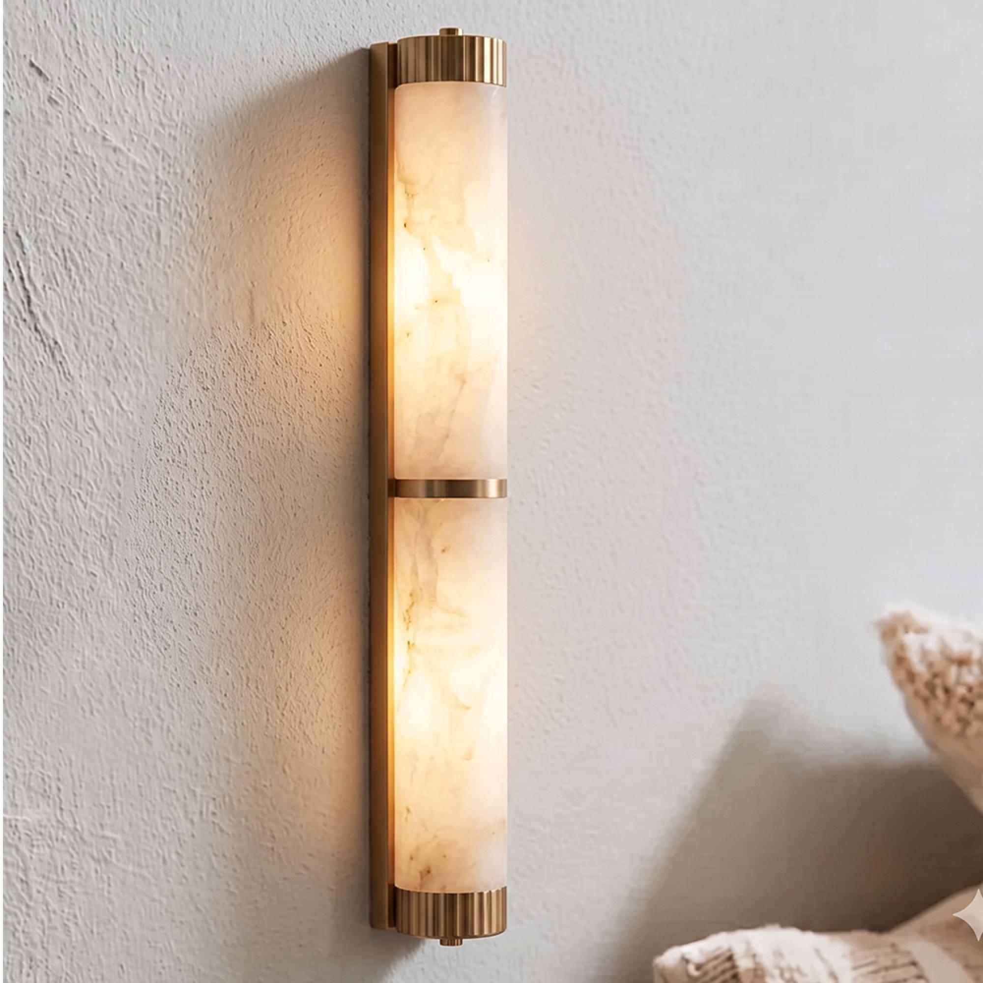 Lycke Wall Lamp - Gold - Metal