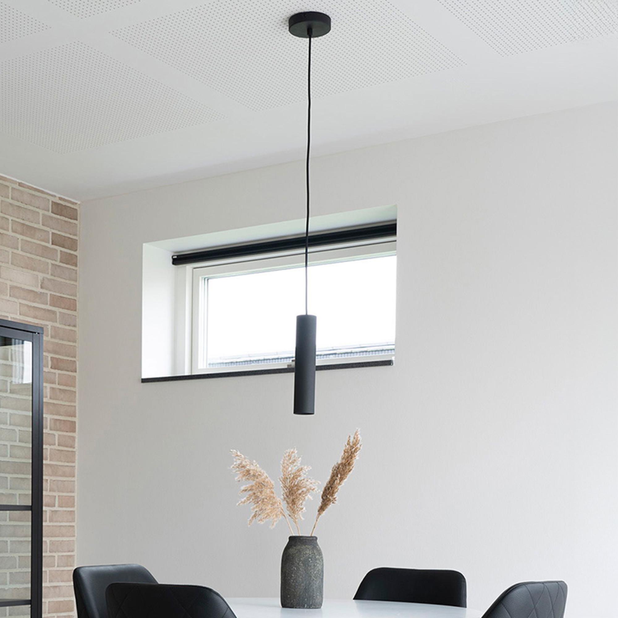Yacolt Pendant Light - Black Metal