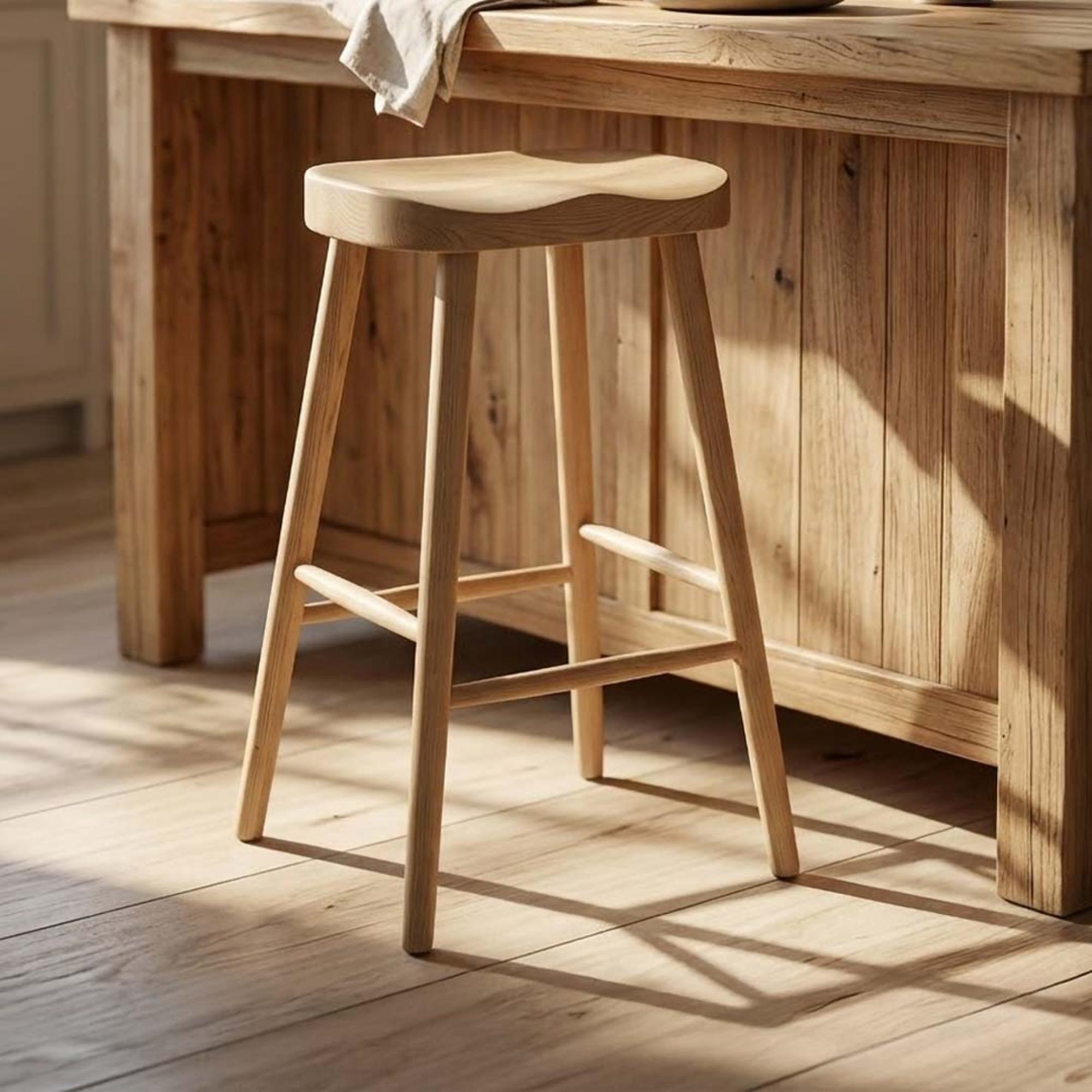 Lilley Bar Stool Lime Wash