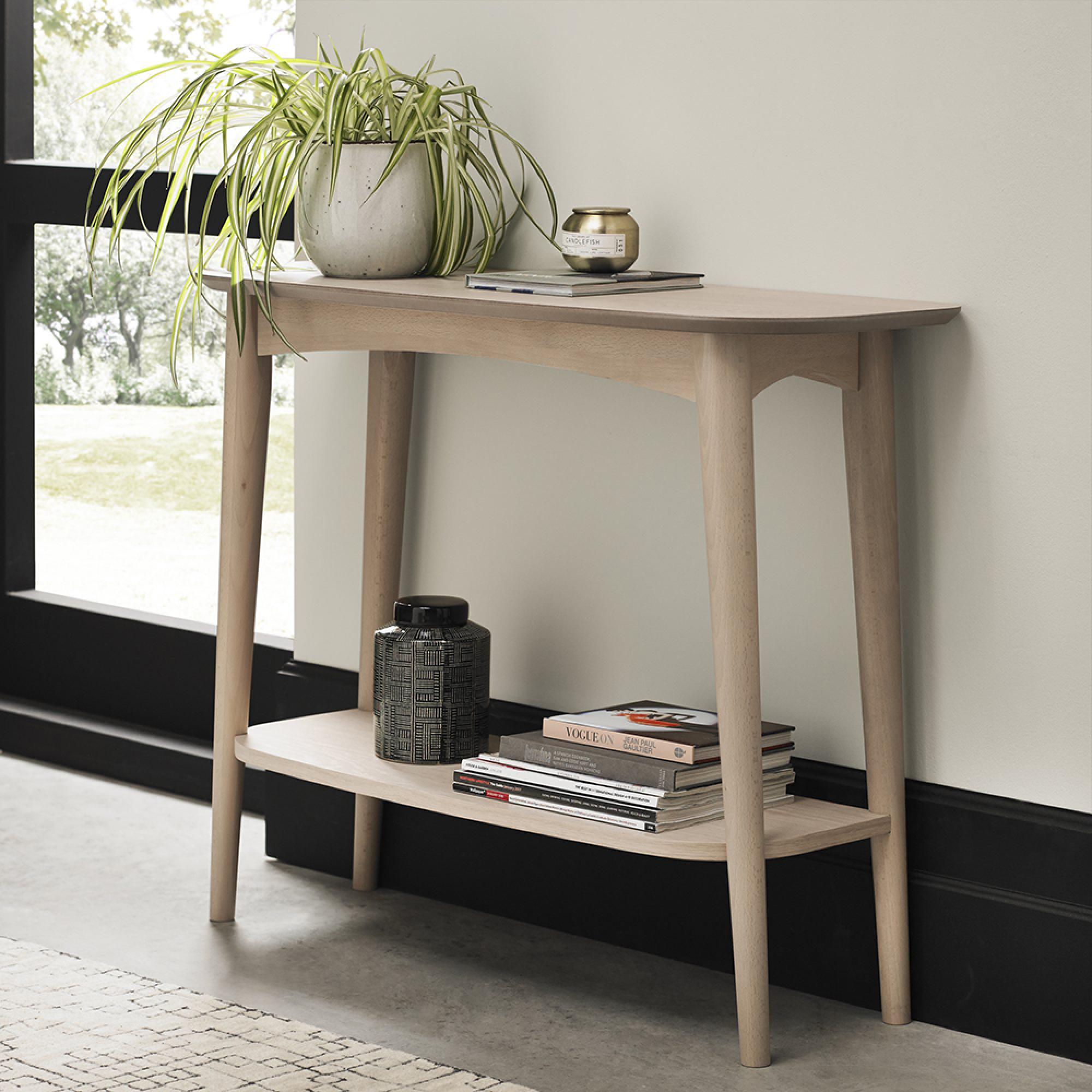 Dansk Scandi Oak Console Table - 1 Shelf