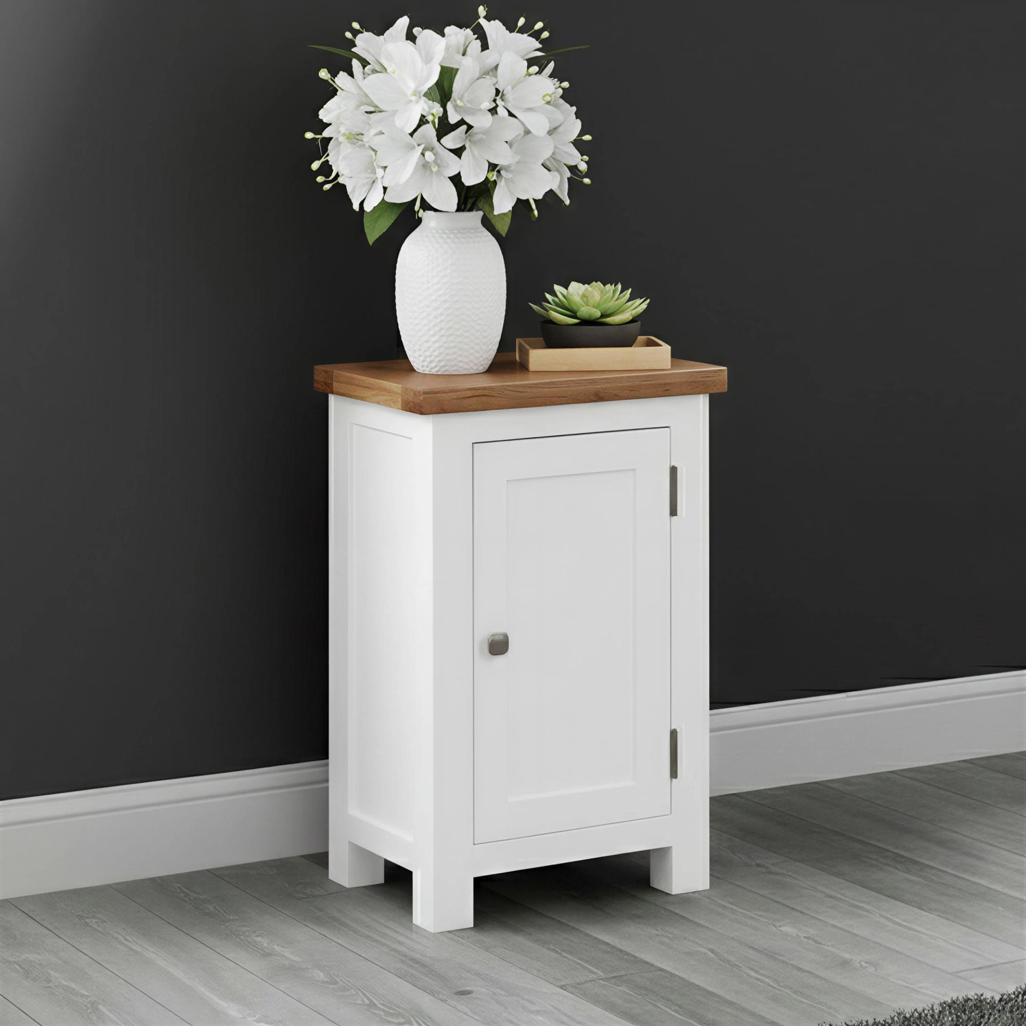 Lundy Small Hall Cabinet - 1 Door - White Painted