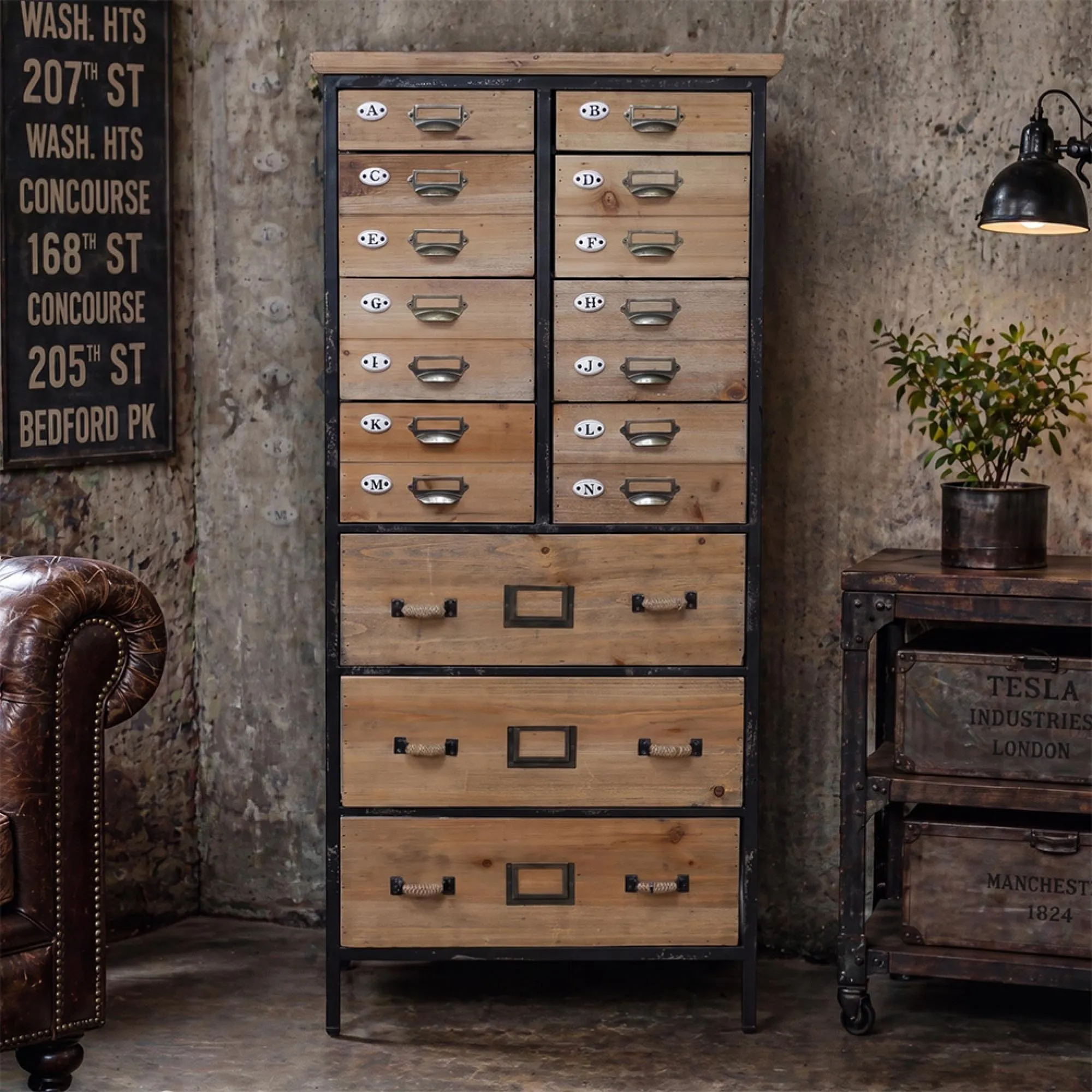 Cabinet - Multi Drawer - Tall - Wooden