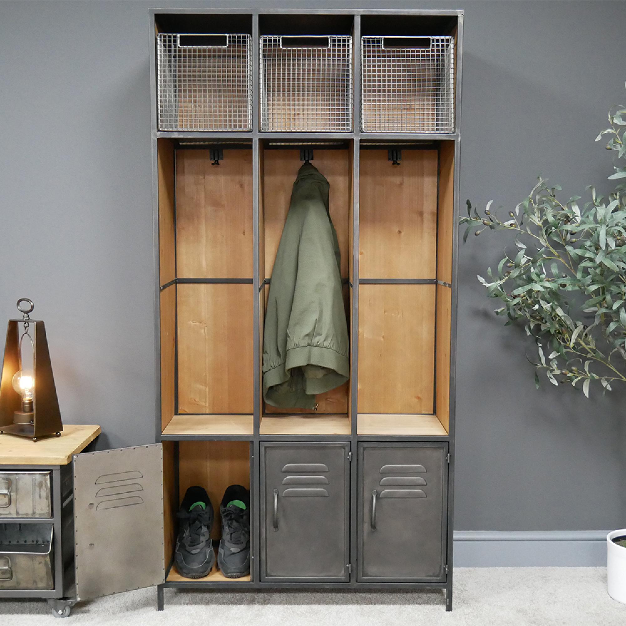 Hall Stand - Fir Wood and Metal