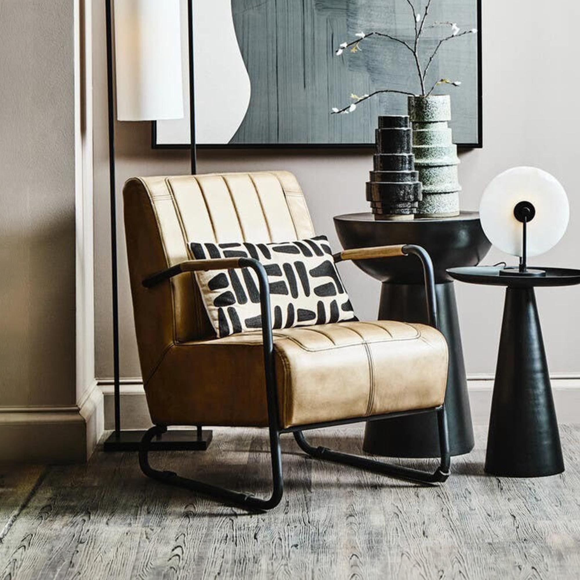 Buffalo Lounge Chair - Grey - Leather with Metal Legs