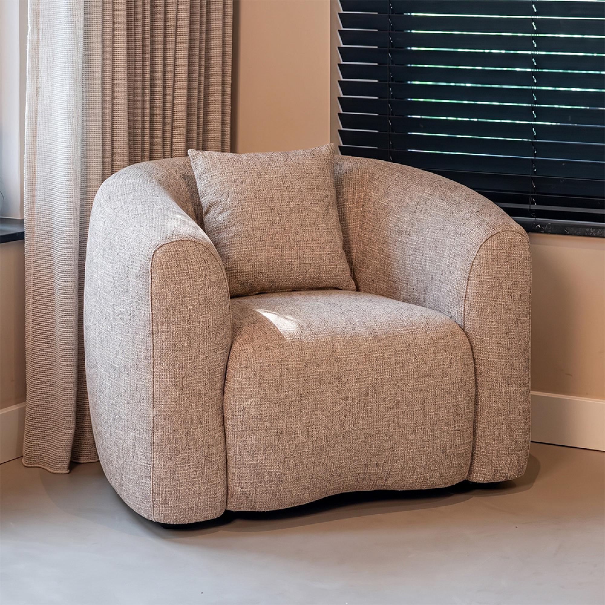 Luxandra Lounge Chair - Sand - Fabric