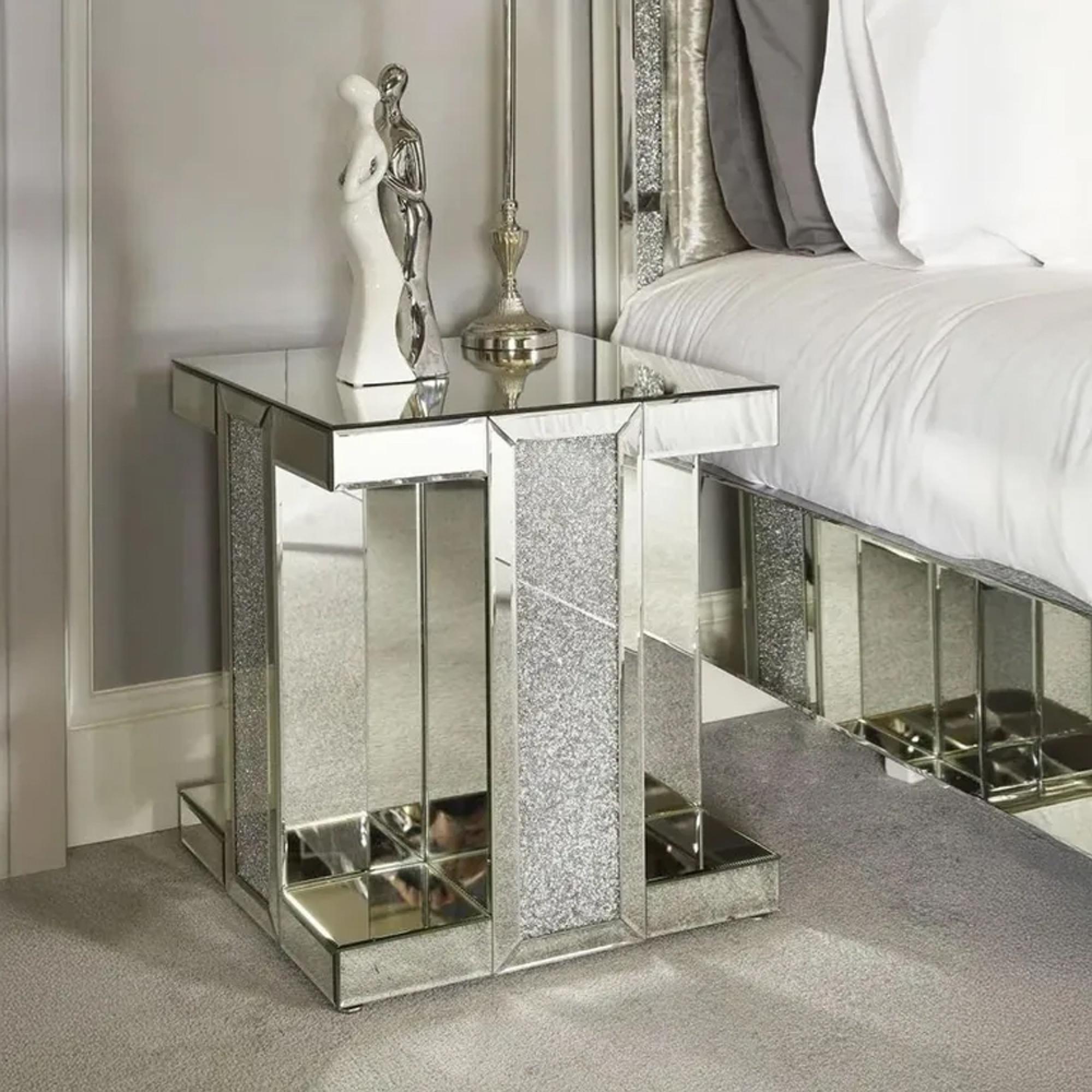 Clearance - Naro End Table - Square - Mirrored - B71