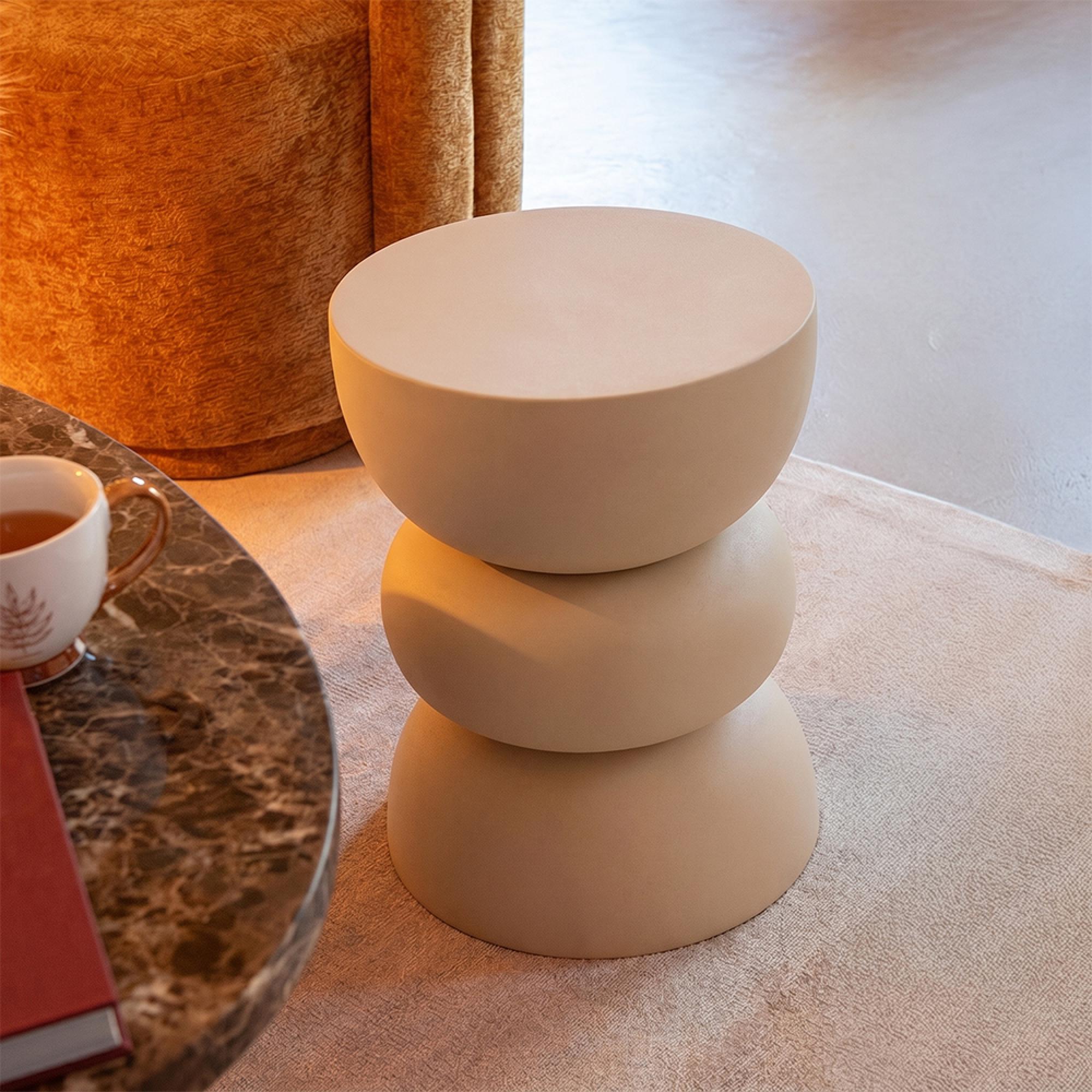 Lise Accent Table - Round - Beige - Metal