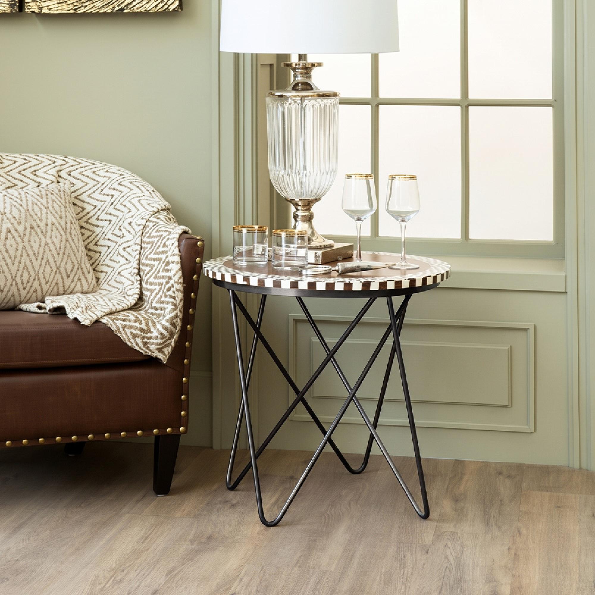 Artisan Side Table - Round - Brown Acacia Wood with Metal Hairpin Legs