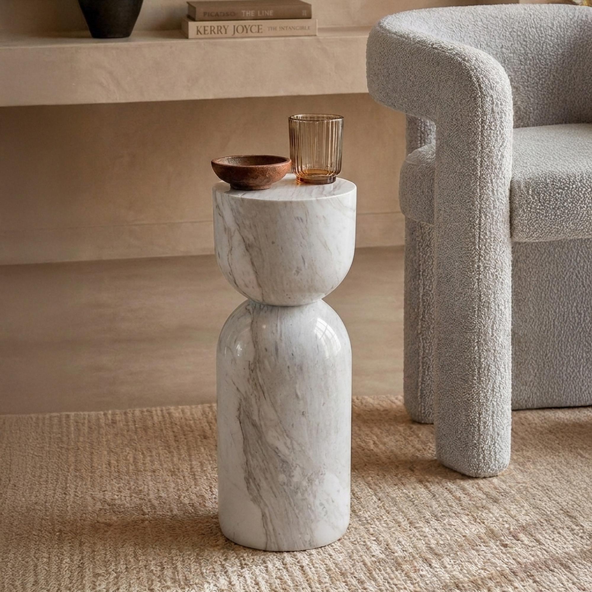 Salt Lamp Table - Round - Column Base - White - Volakas Marble