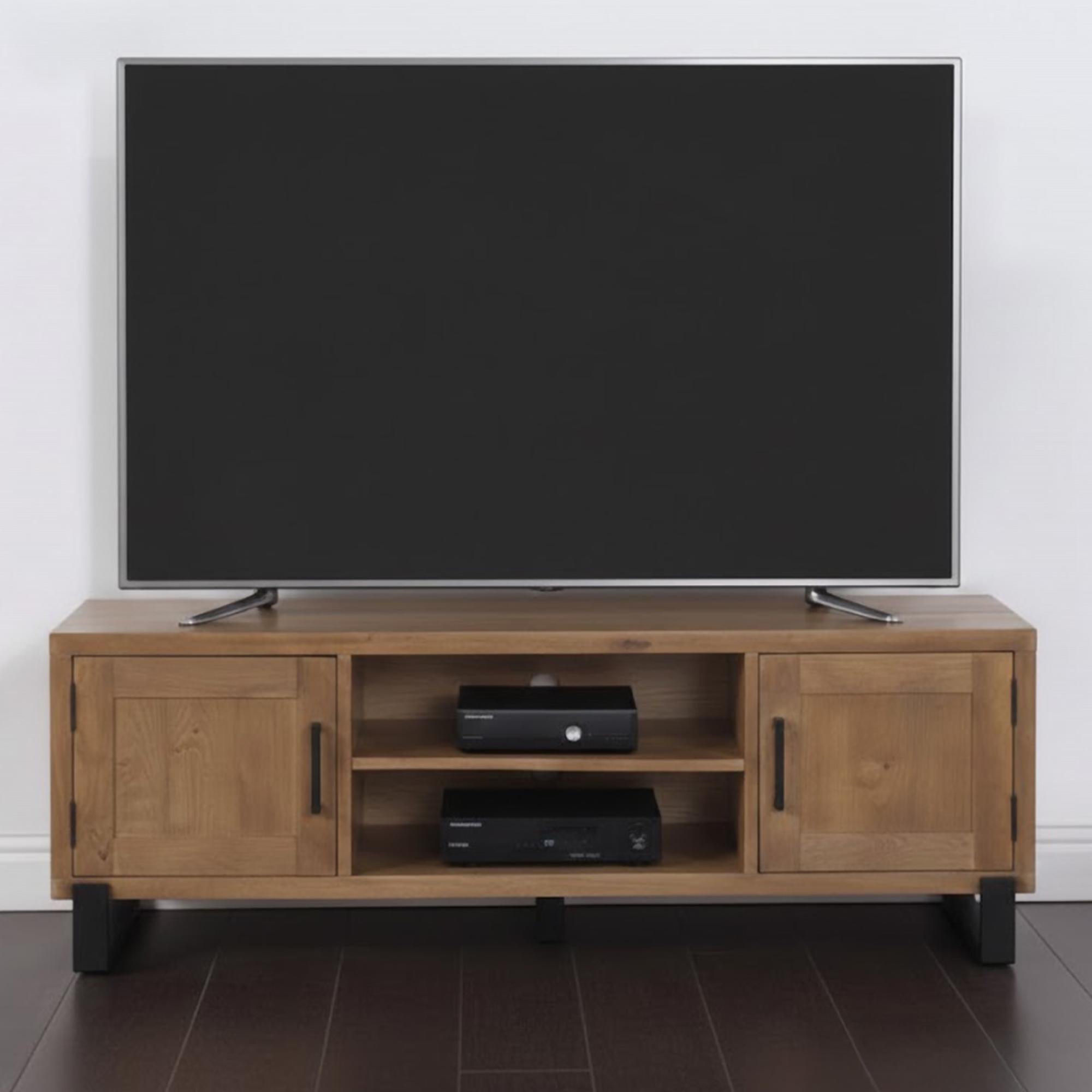 Pembroke TV Unit - 2 Door - Rustic Pine