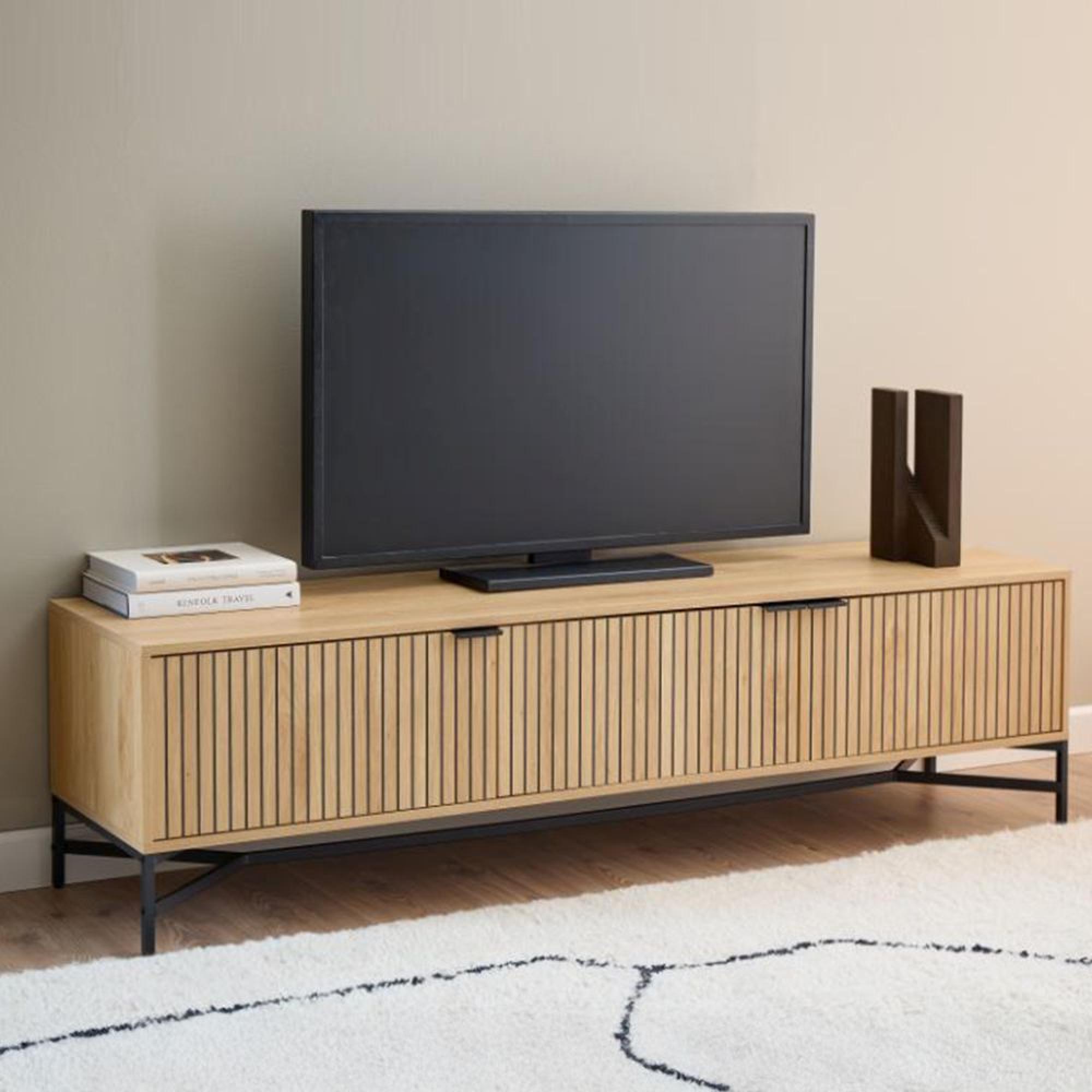 Jaipur TV Unit - 3 Door - Large - Fluted - Oak