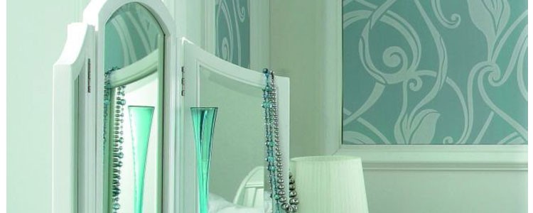 White Bedroom Mirrors